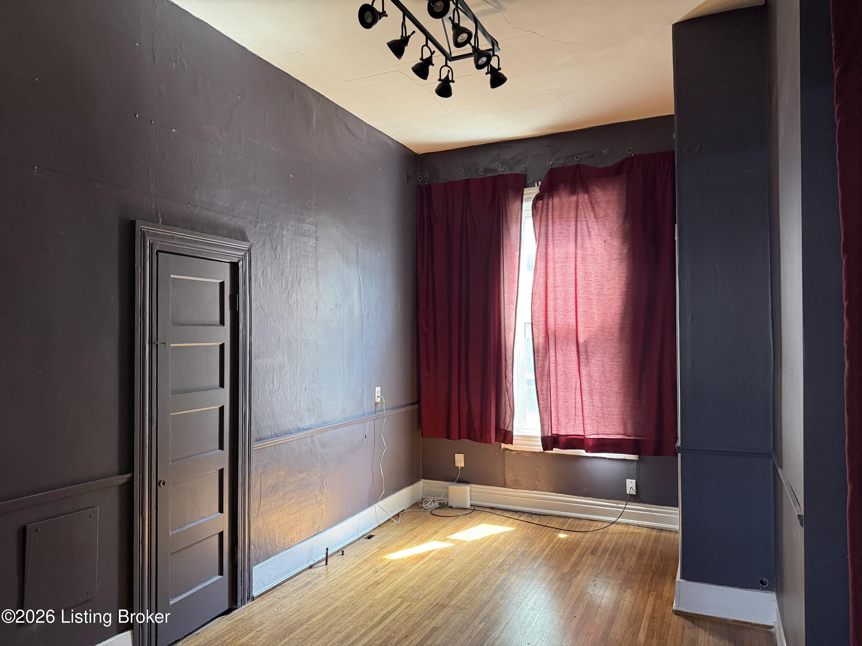 107 Cornell Pl Property Photo 32