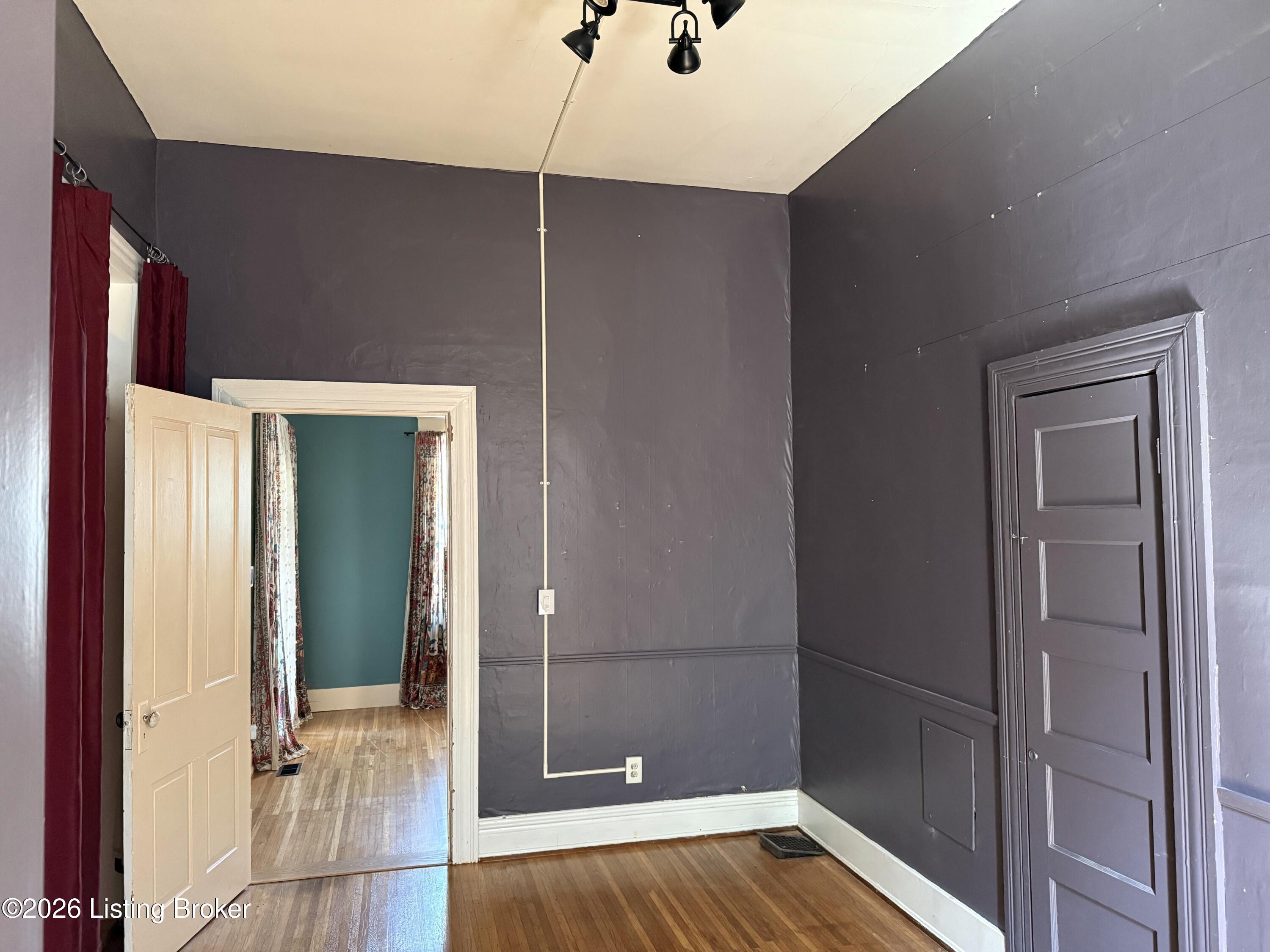 107 Cornell Pl Property Photo 33