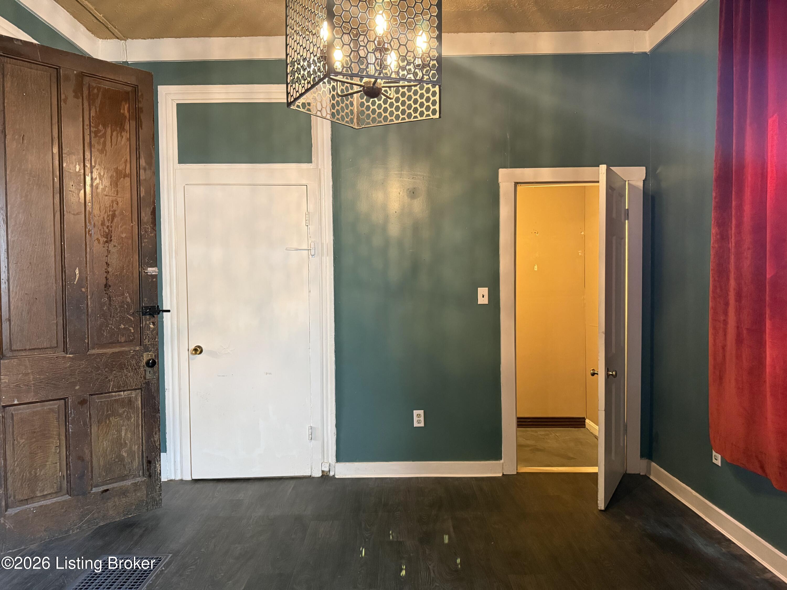 107 Cornell Pl Property Photo 36