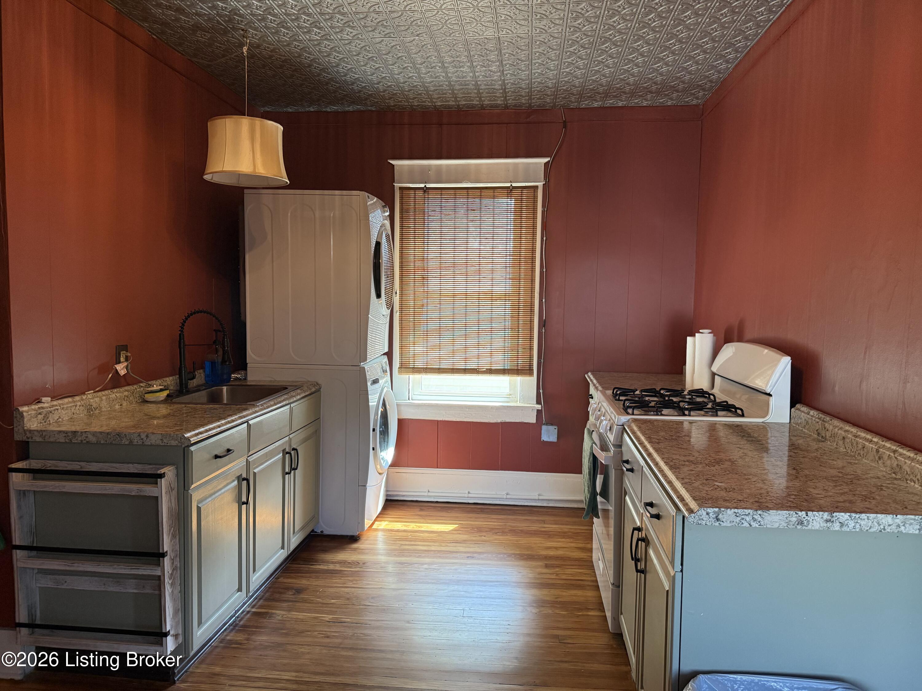 107 Cornell Pl Property Photo 52