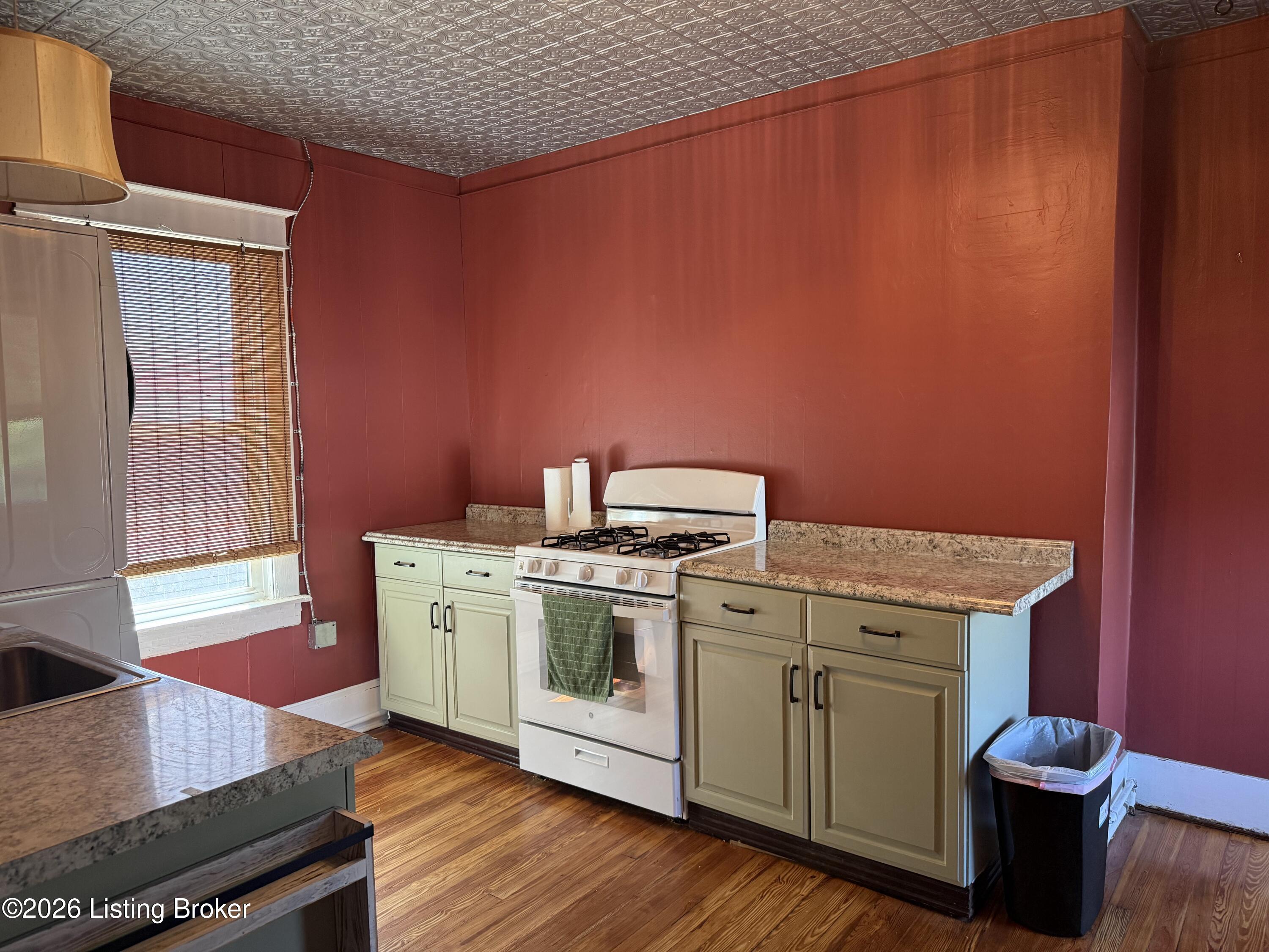 107 Cornell Pl Property Photo 53