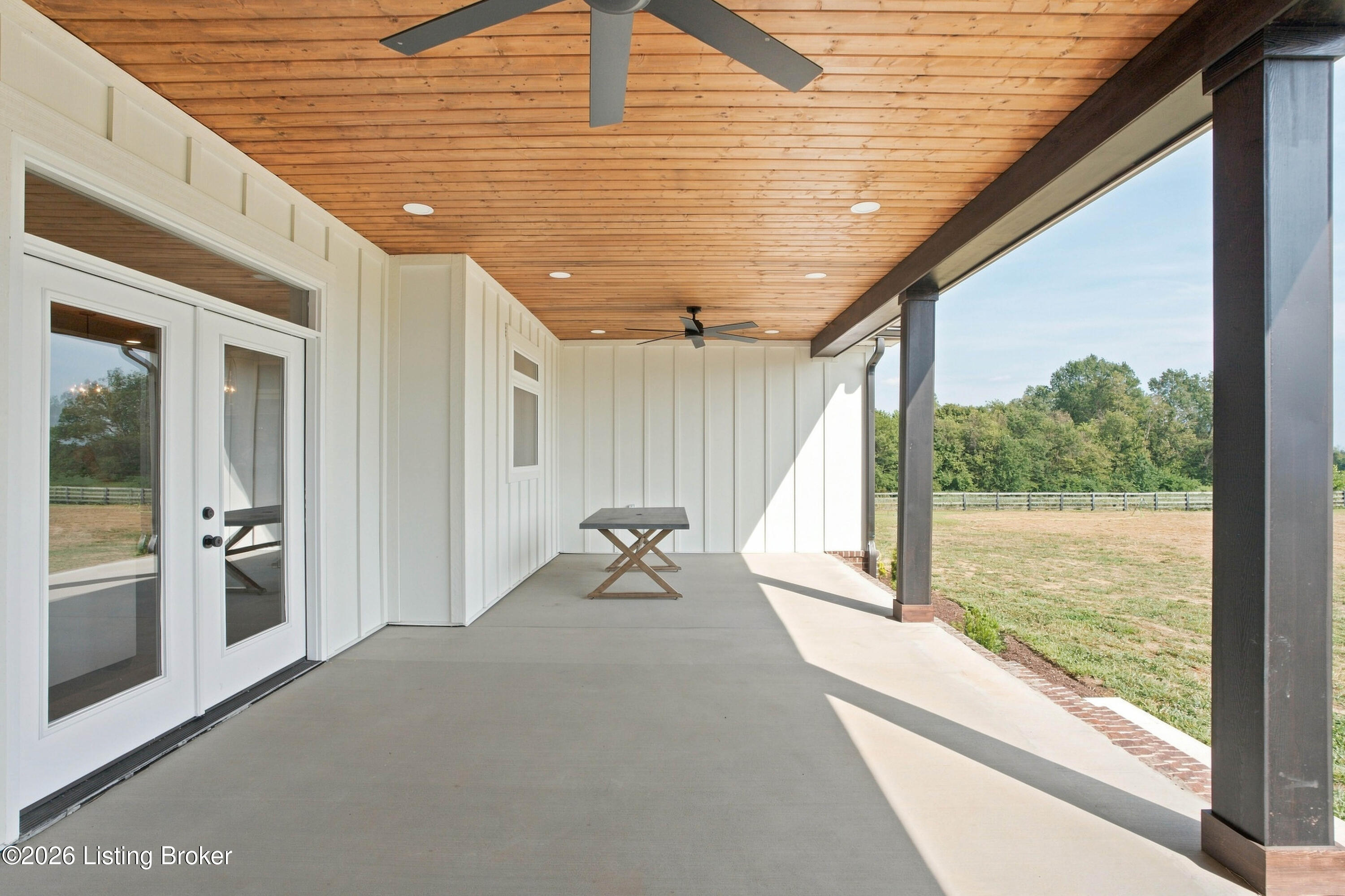 2280 Anderson Ln Property Photo 17