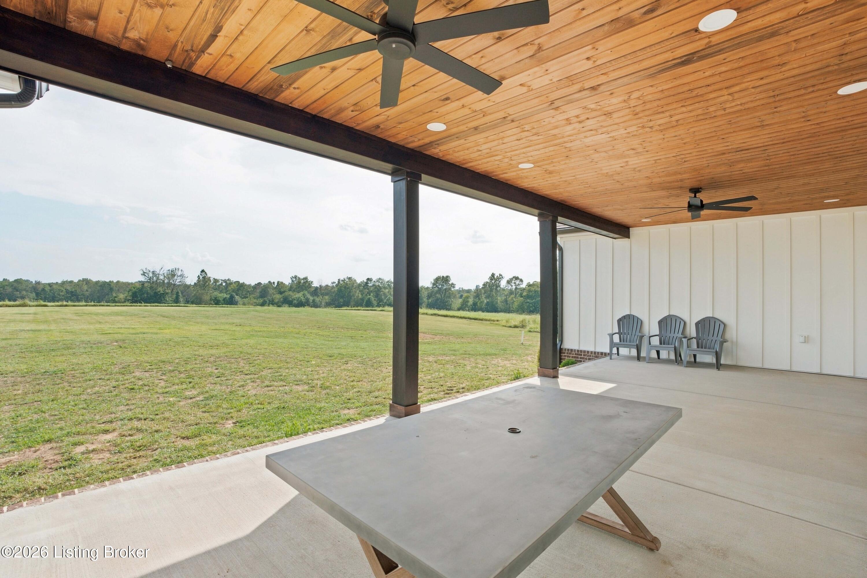 2280 Anderson Ln Property Photo 18