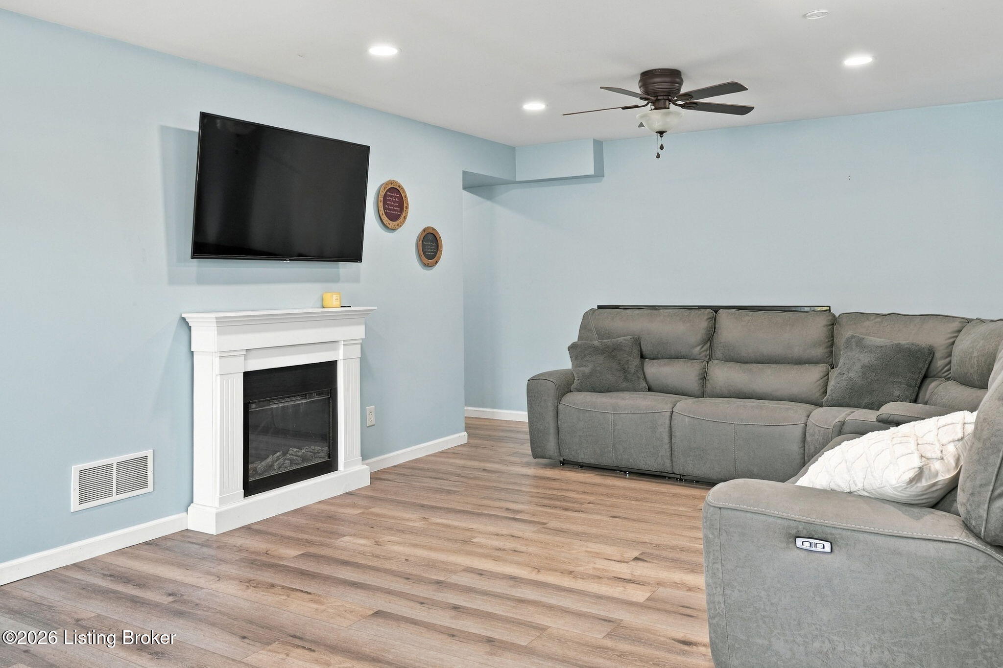 5103 Fox Run Rd Property Photo 52