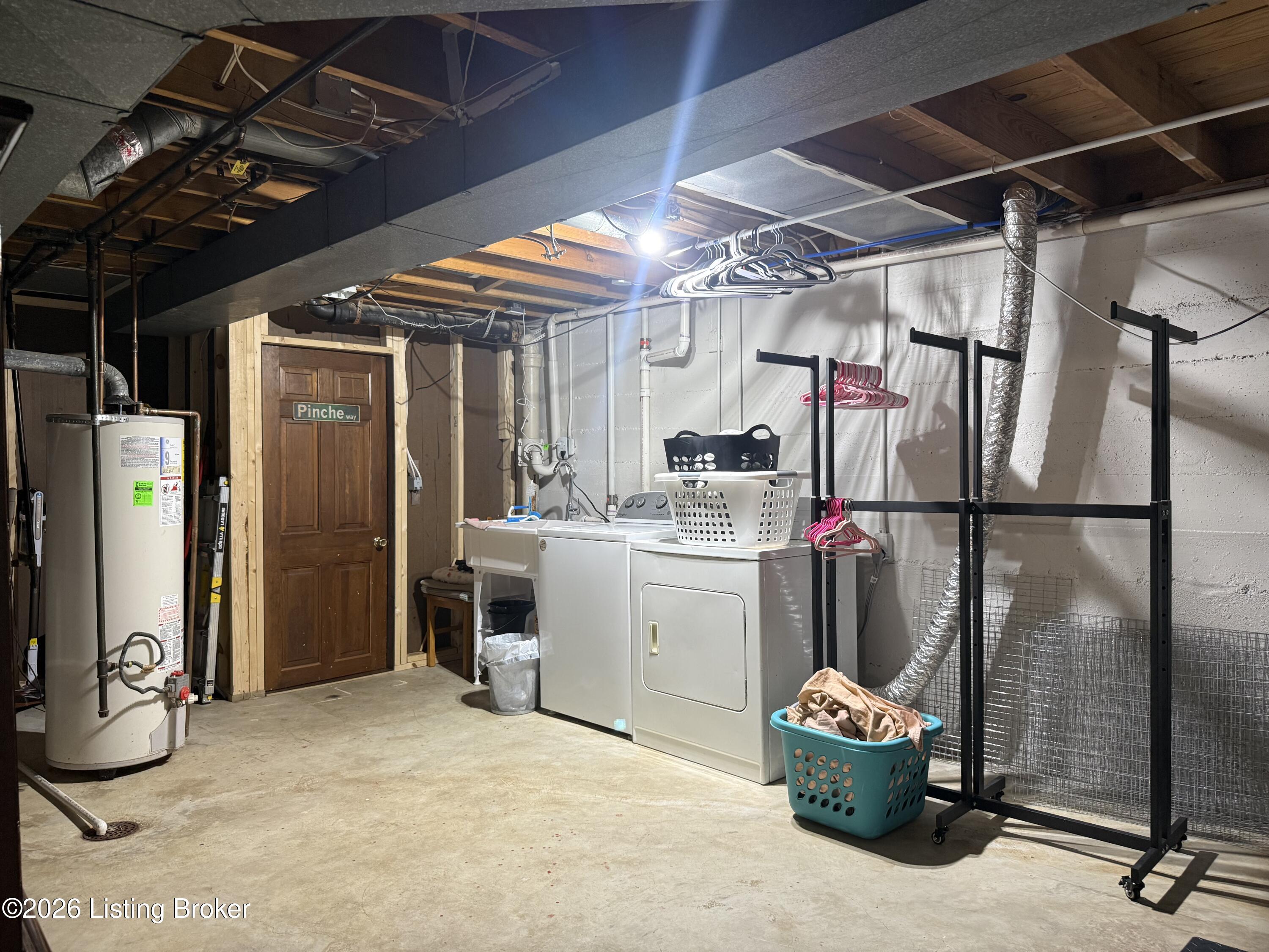 4109 Samoset Ct Property Photo 33