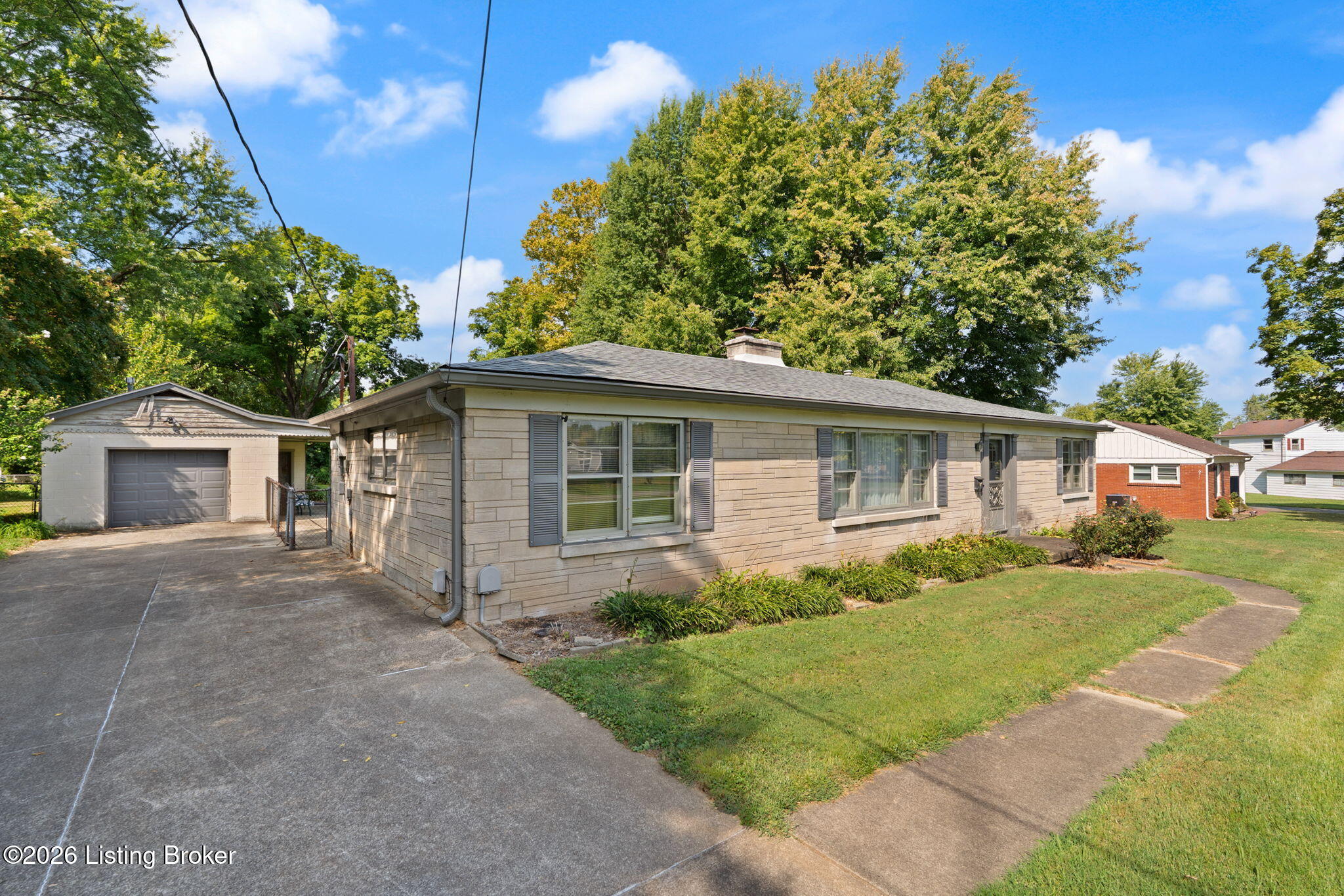 9004 Walter Ave Property Photo 3