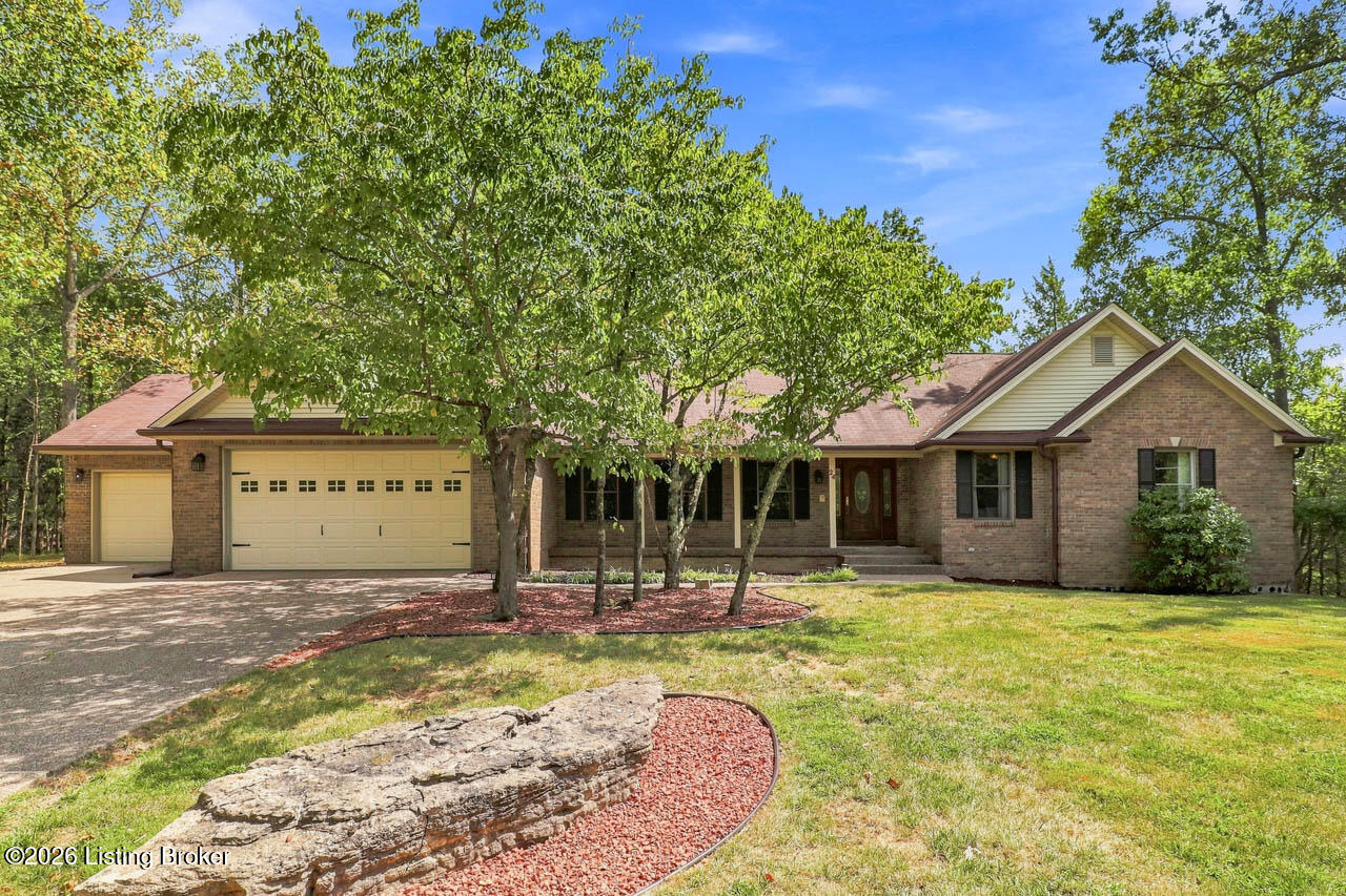 24 Red Pine Ct Property Photo 1