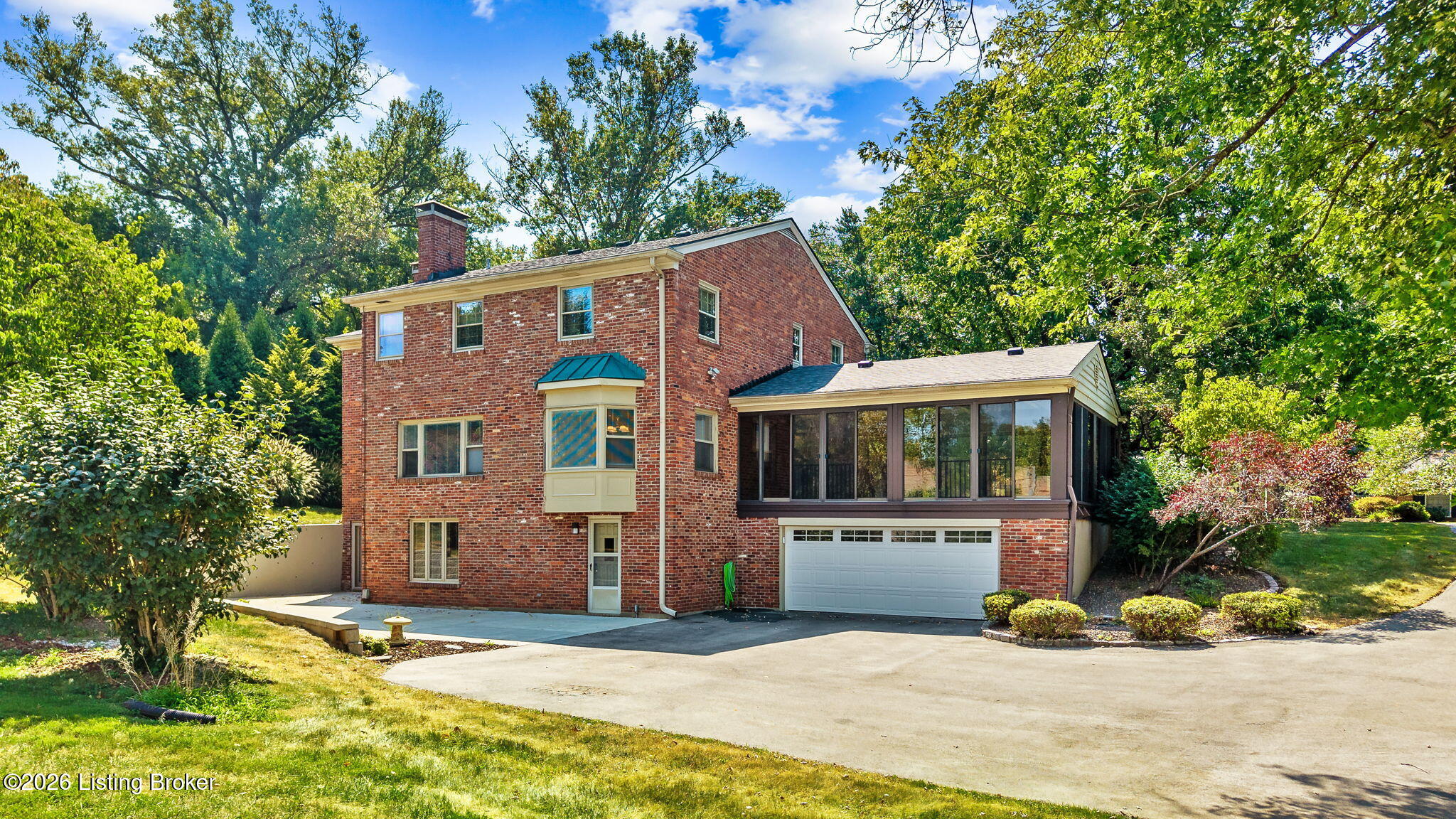 6315 Shadow Wood Ct Property Photo 7
