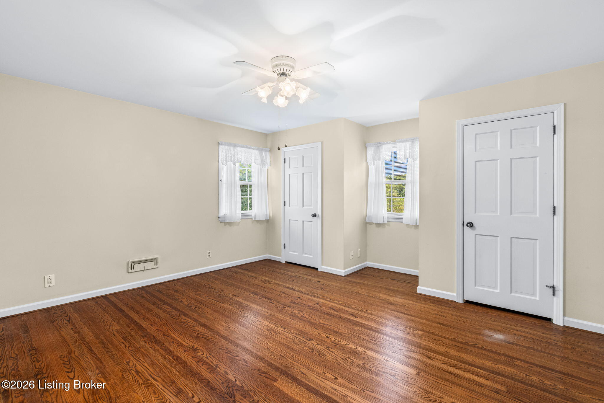 6315 Shadow Wood Ct Property Photo 42