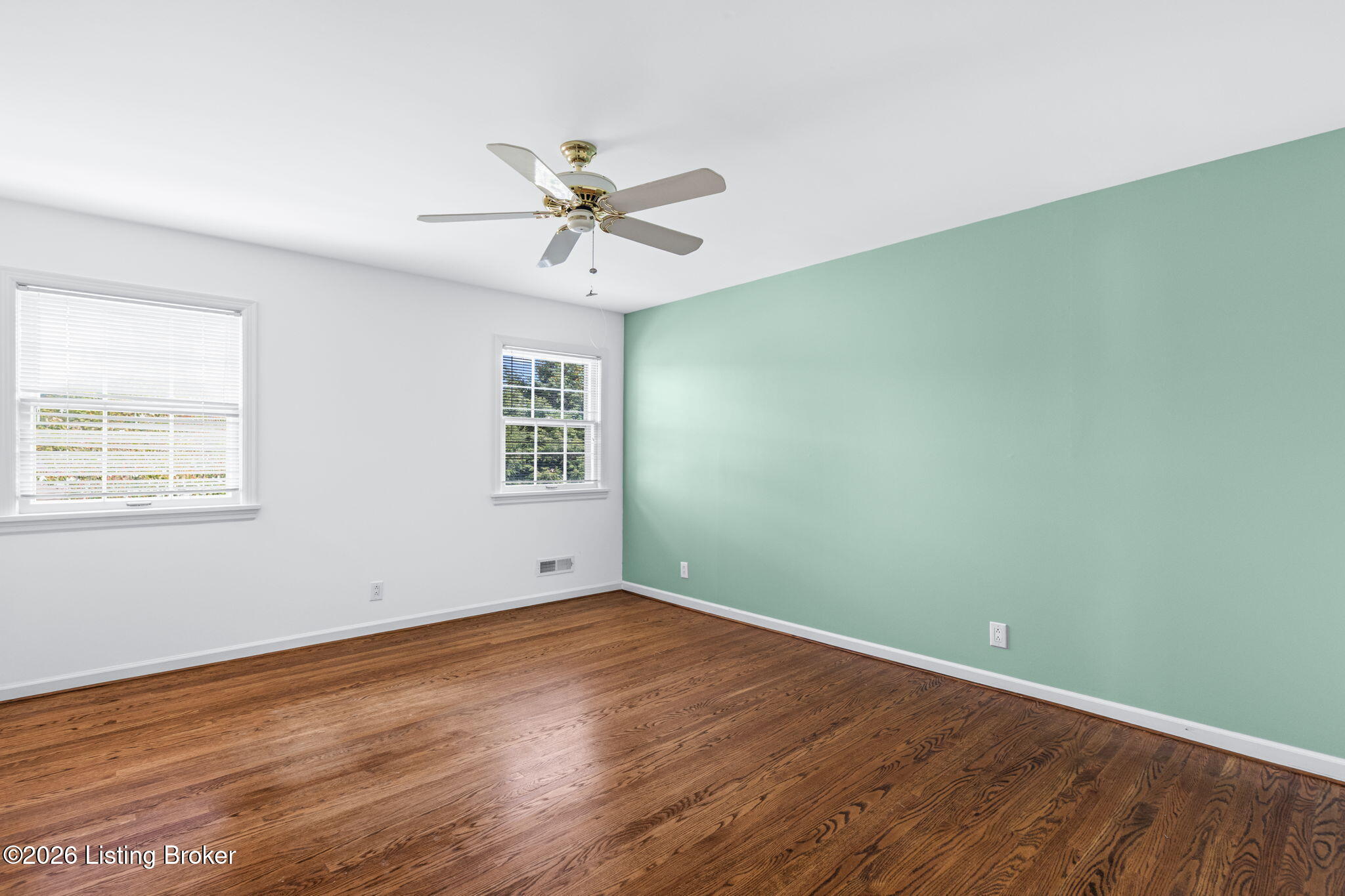 6315 Shadow Wood Ct Property Photo 45