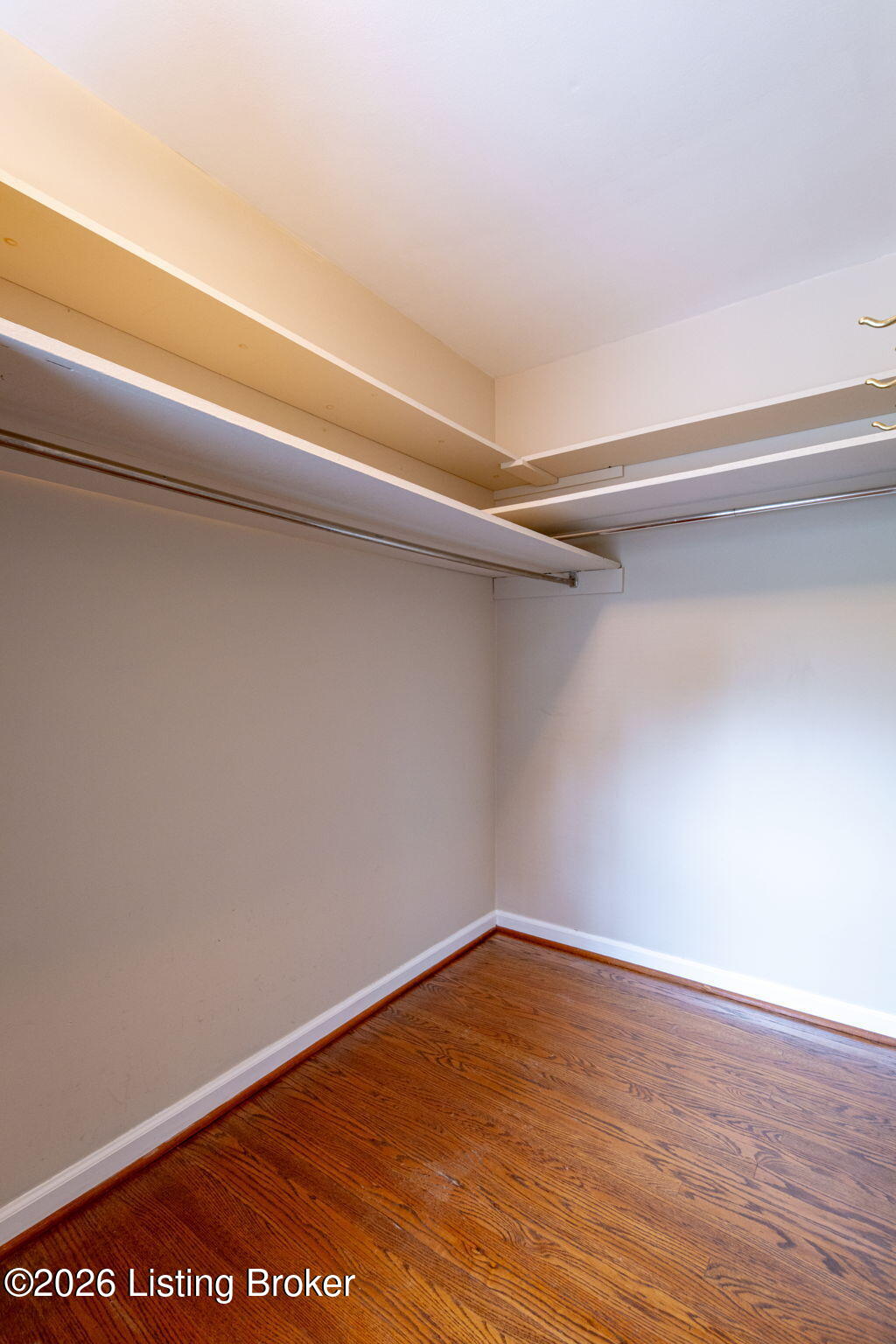 6315 Shadow Wood Ct Property Photo 56