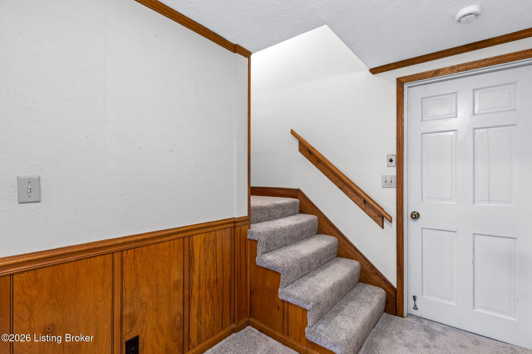6315 Shadow Wood Ct Property Photo 57