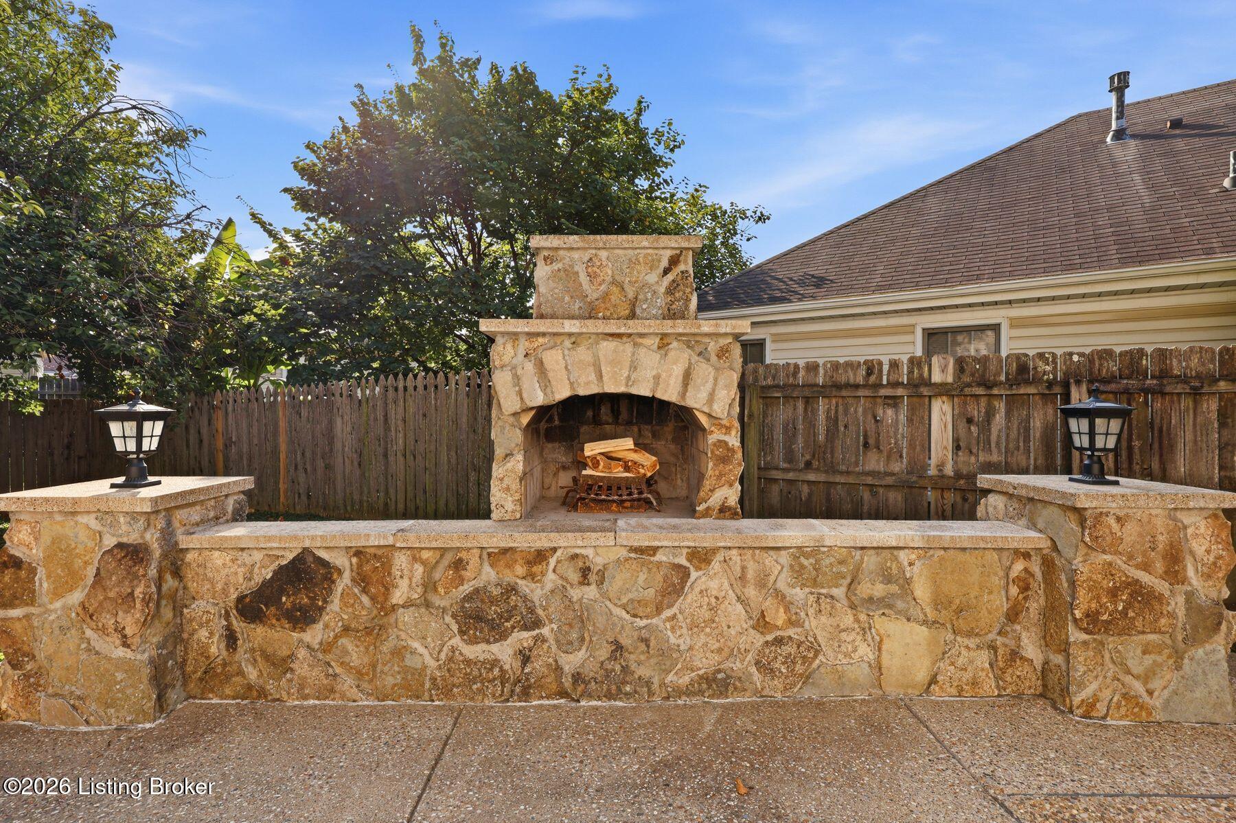 3201 Dewdrop Ct Property Photo 22