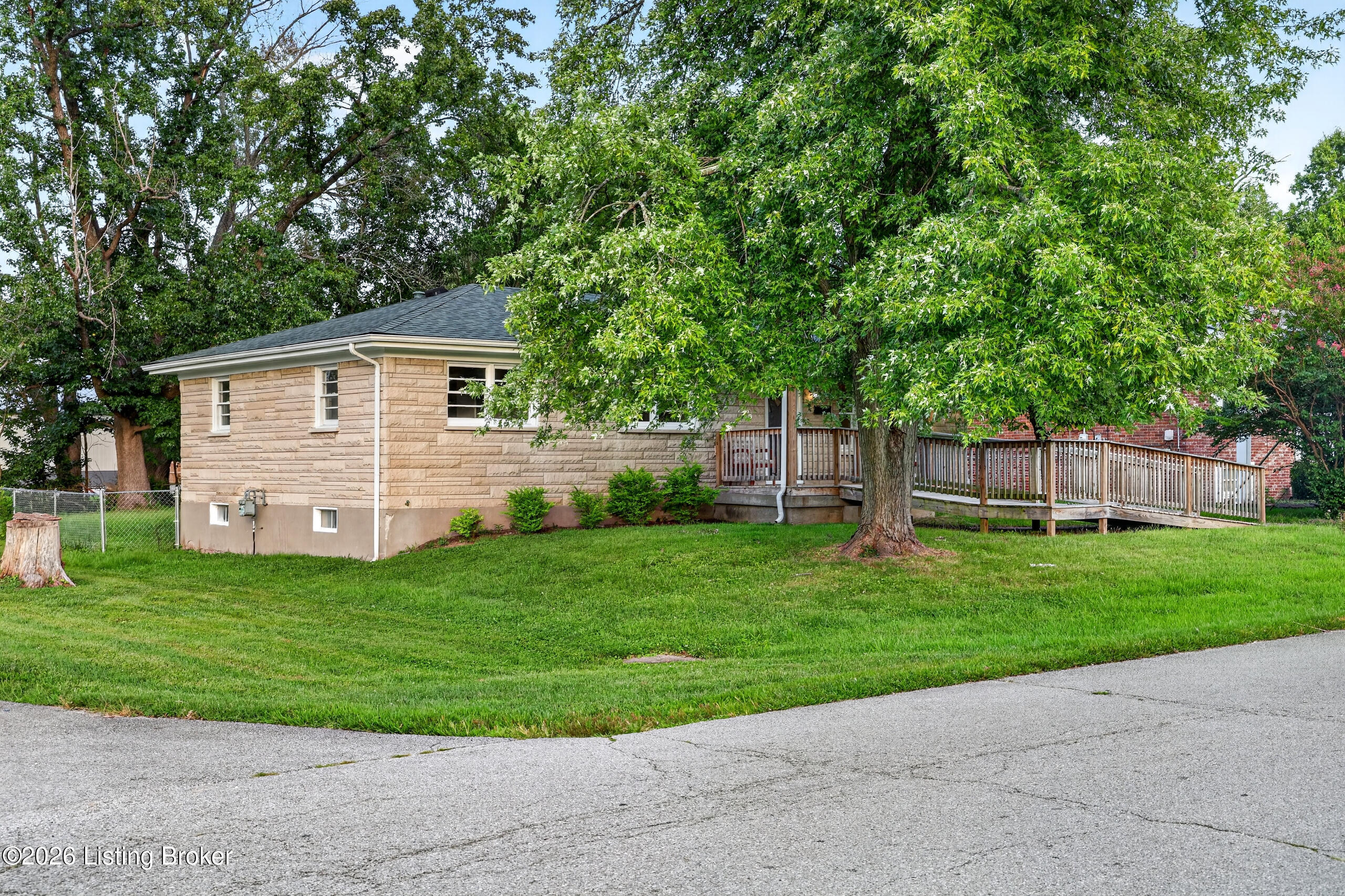 7207 Windemere Dr Property Photo 37
