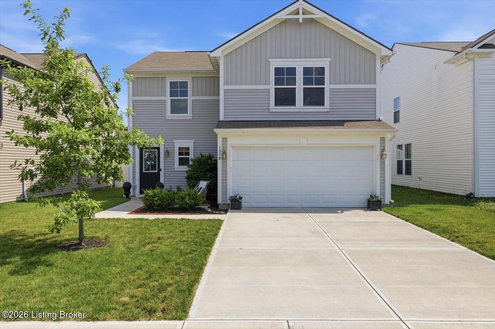 1370 Delacorte Cir Property Photo 1