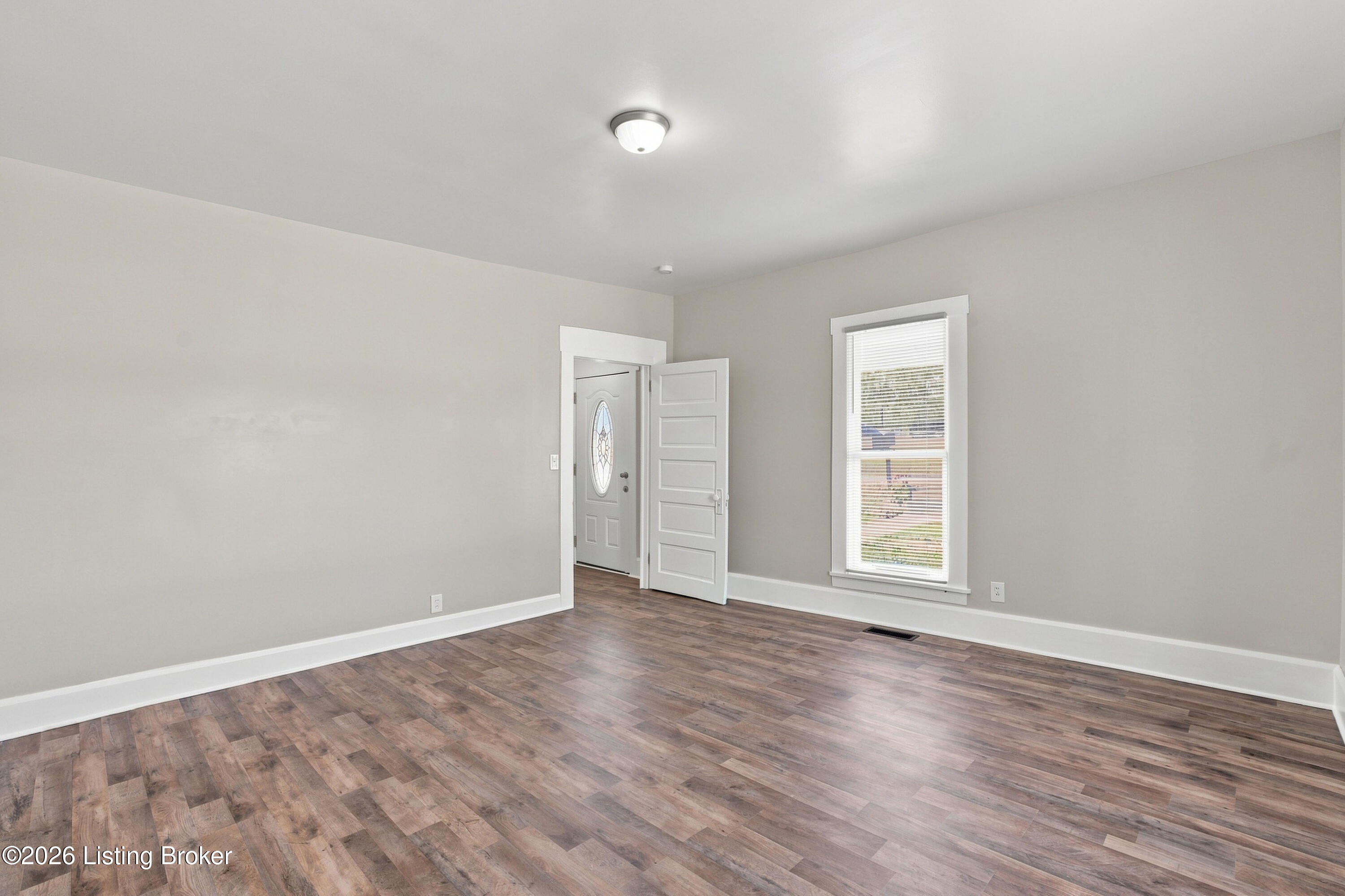 201 Van Buren Rd Property Photo 15