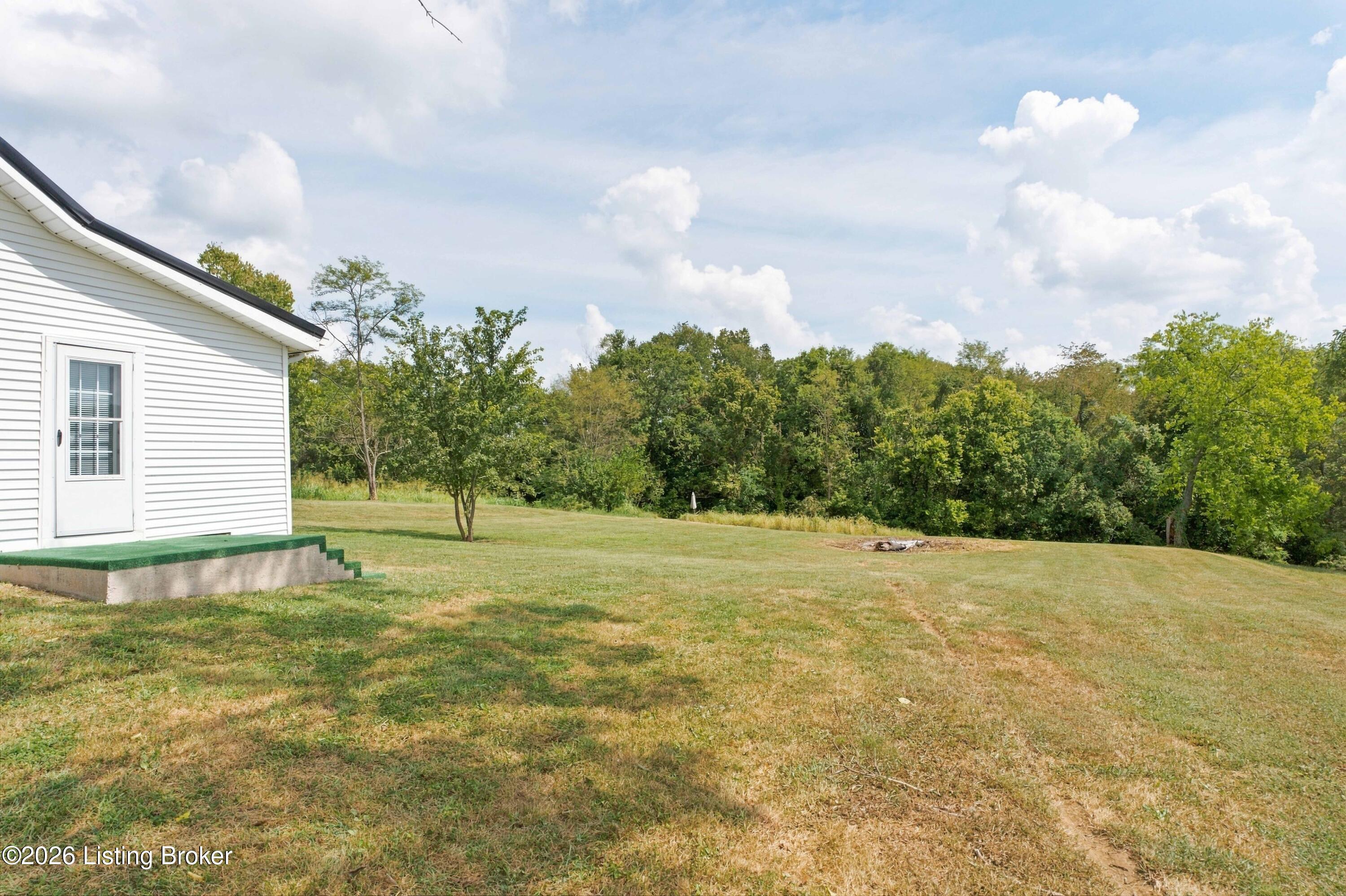 201 Van Buren Rd Property Photo 37