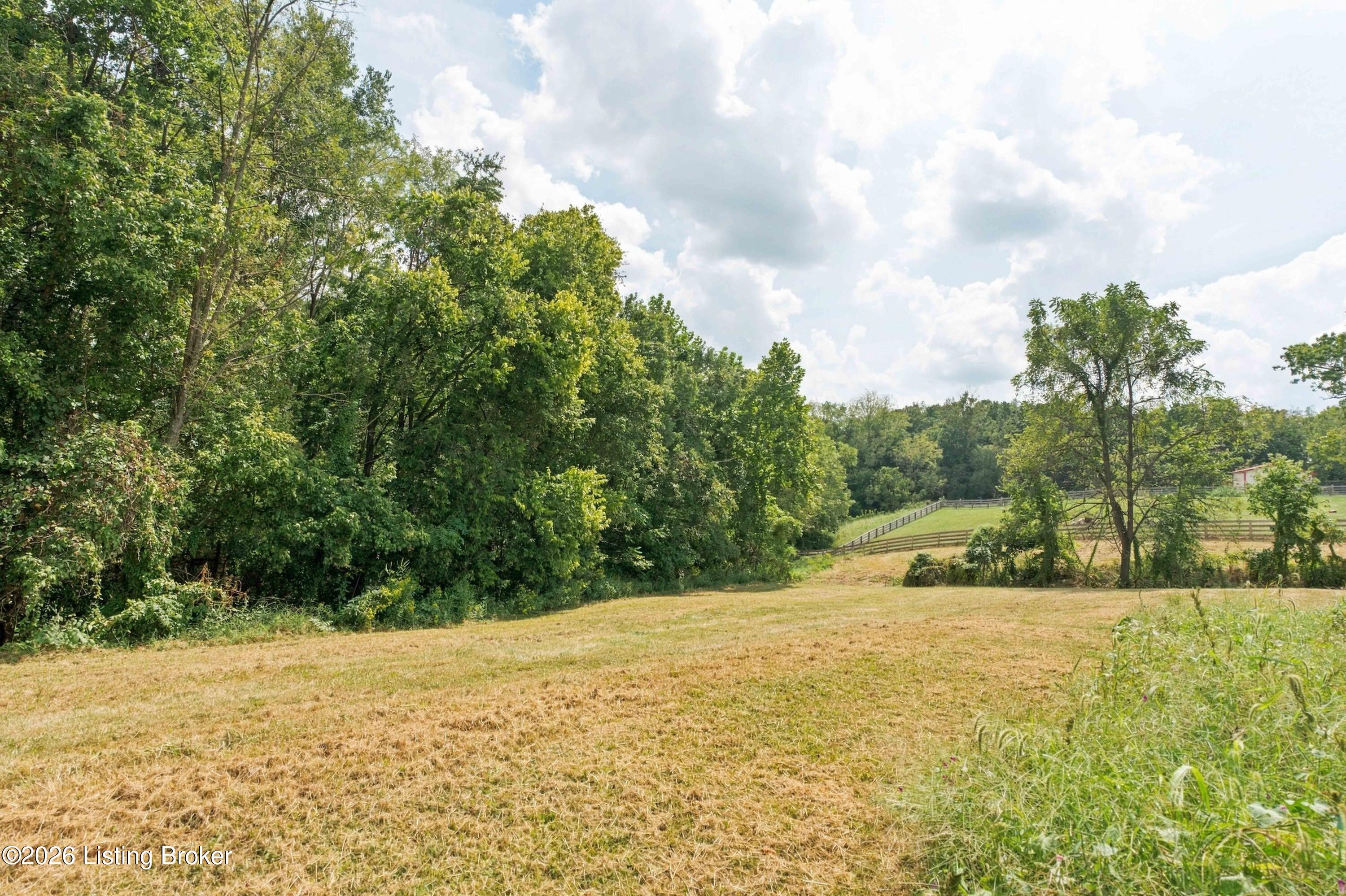 201 Van Buren Rd Property Photo 43