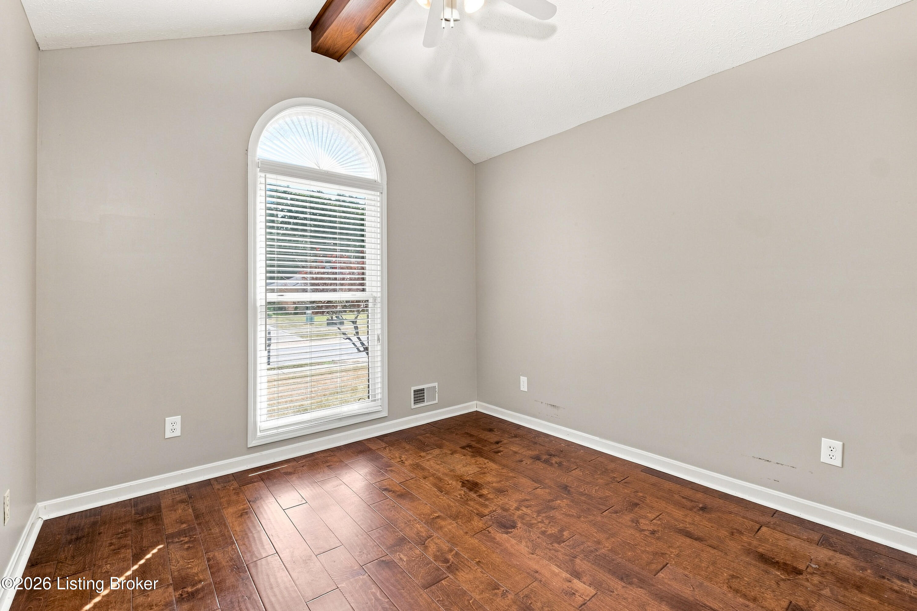 10102 Lanson Ct Property Photo 14