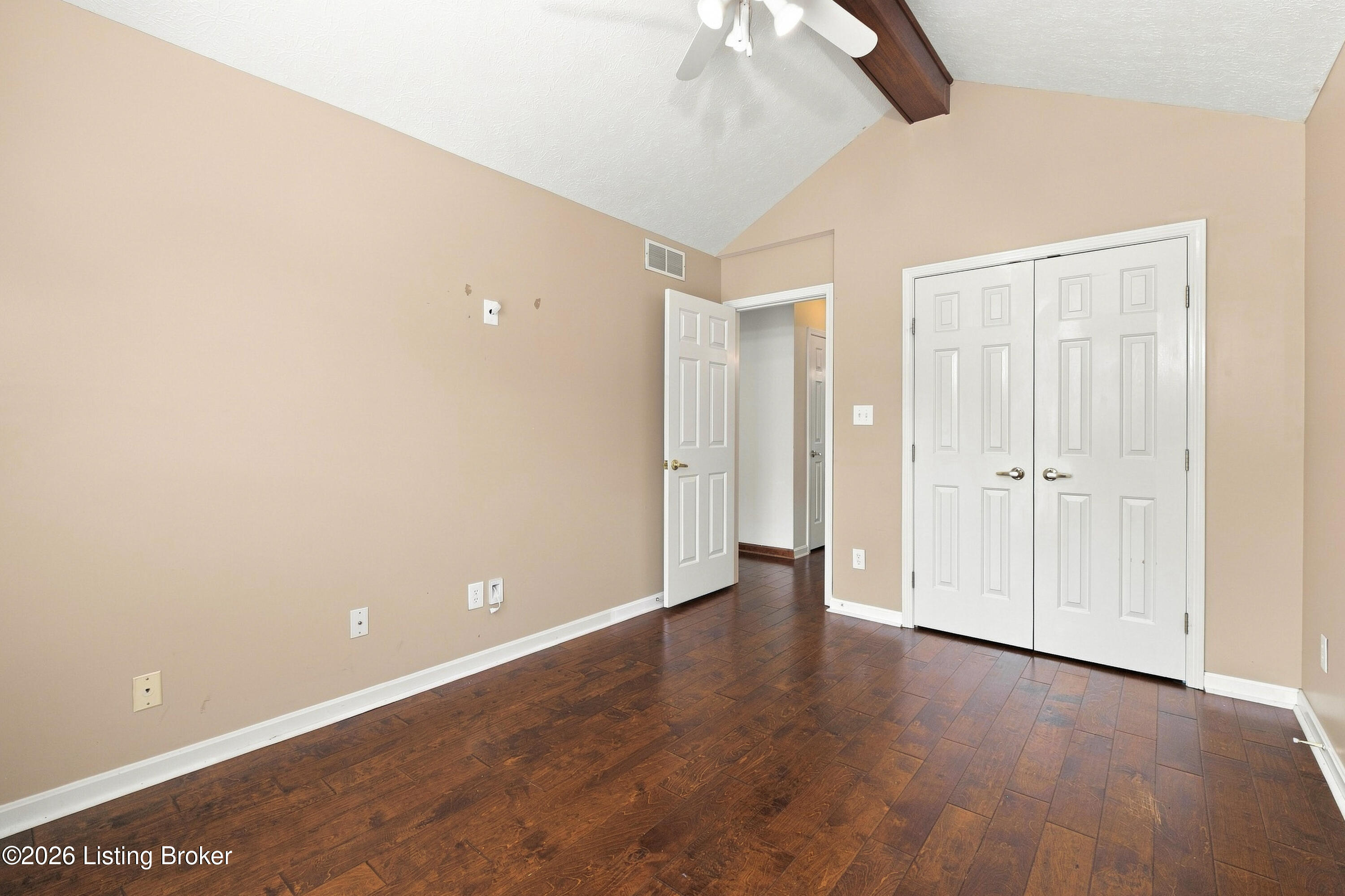 10102 Lanson Ct Property Photo 17