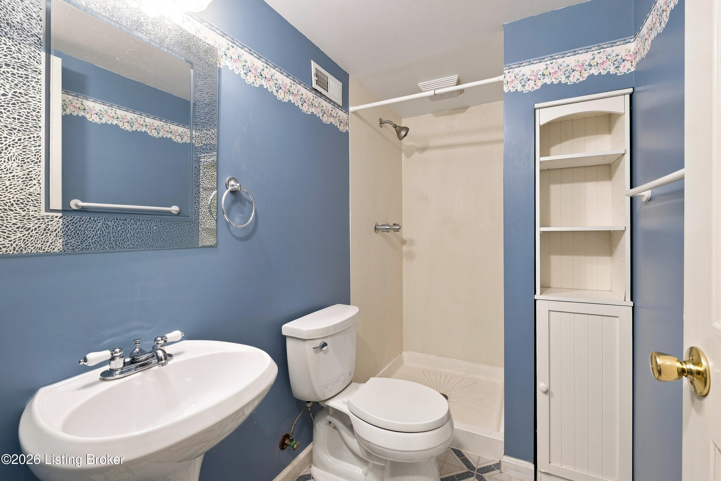 10102 Lanson Ct Property Photo 32