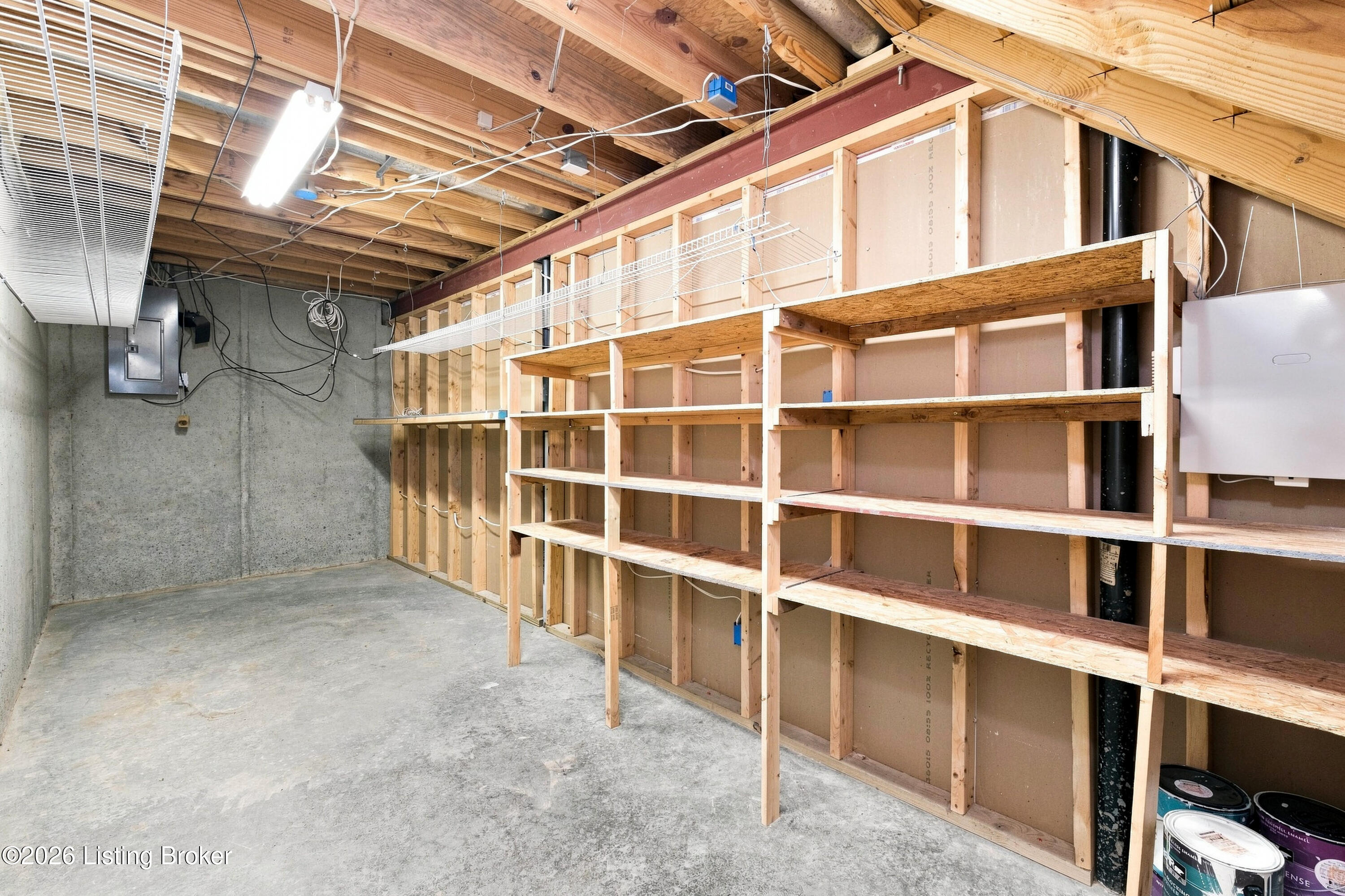 10102 Lanson Ct Property Photo 40