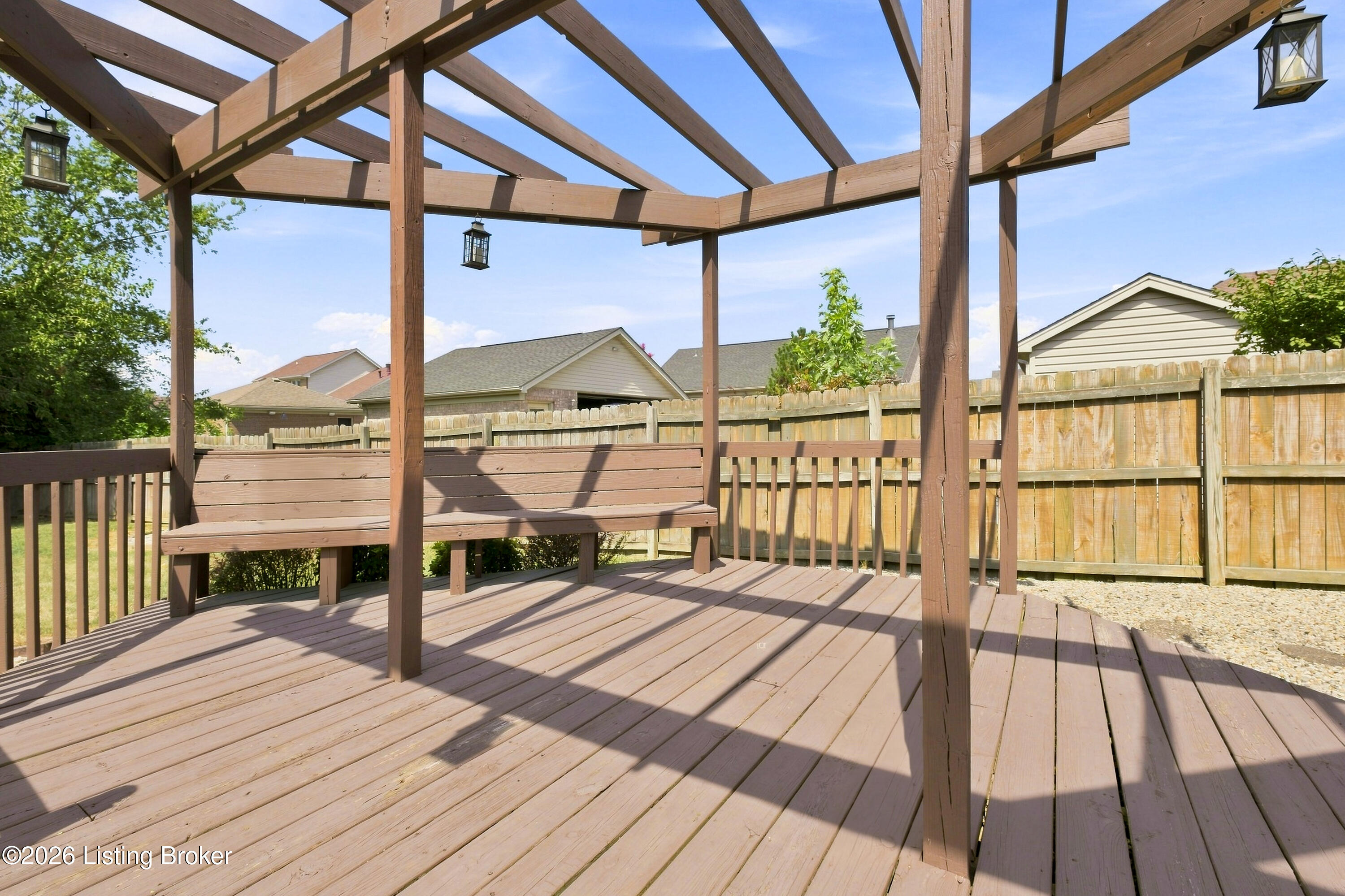 10102 Lanson Ct Property Photo 46