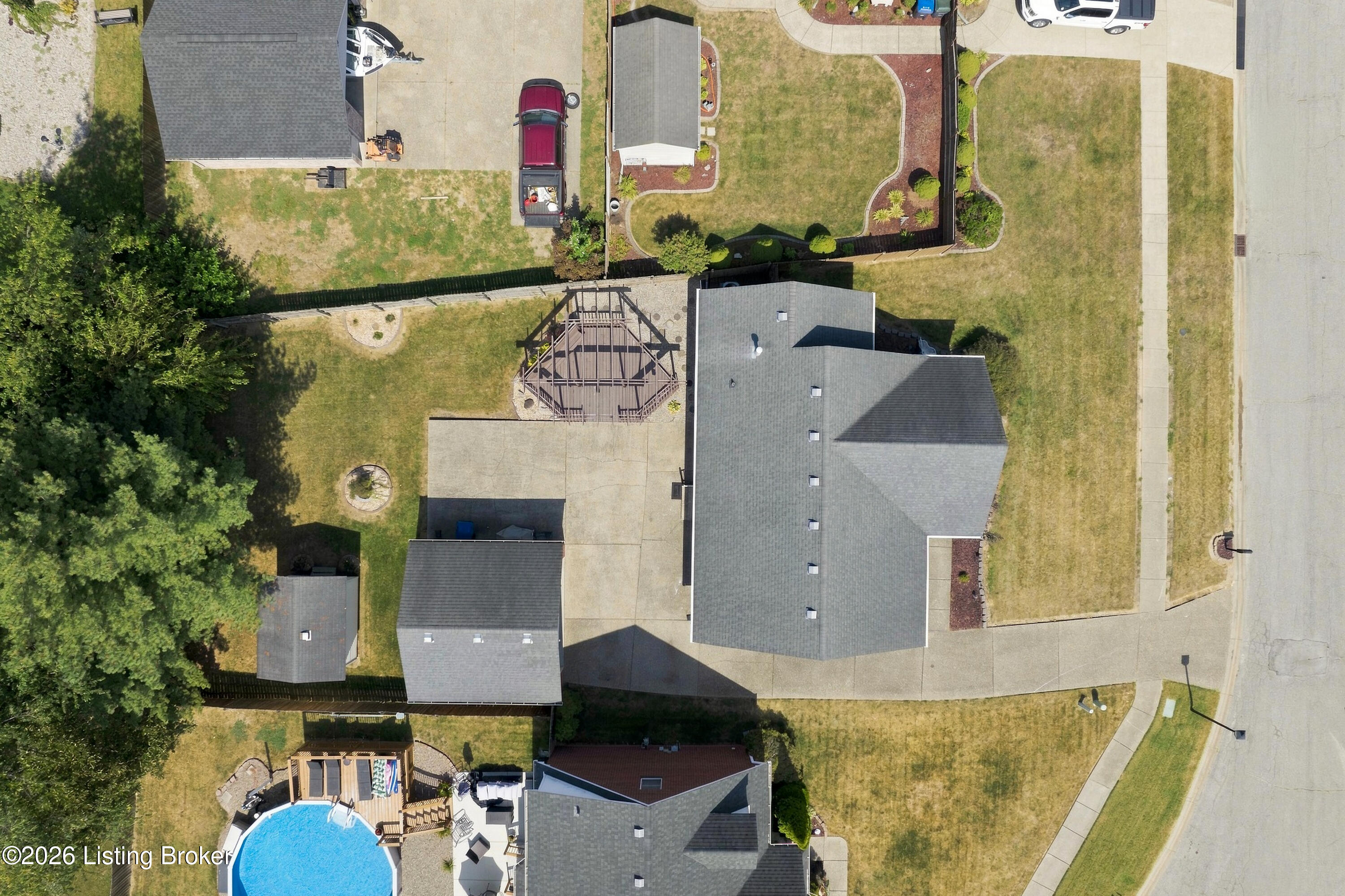 10102 Lanson Ct Property Photo 59
