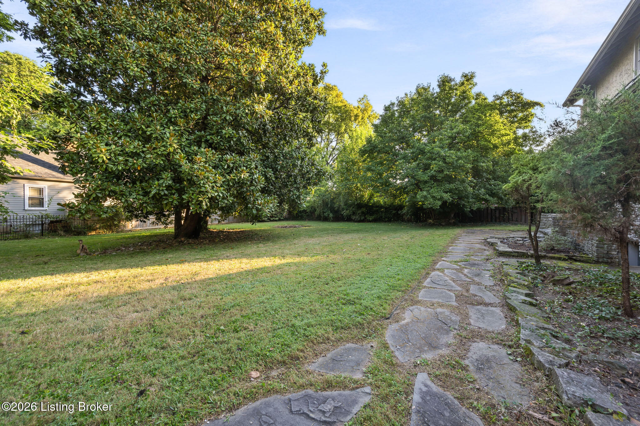 3101 Brownsboro Rd Property Photo 58