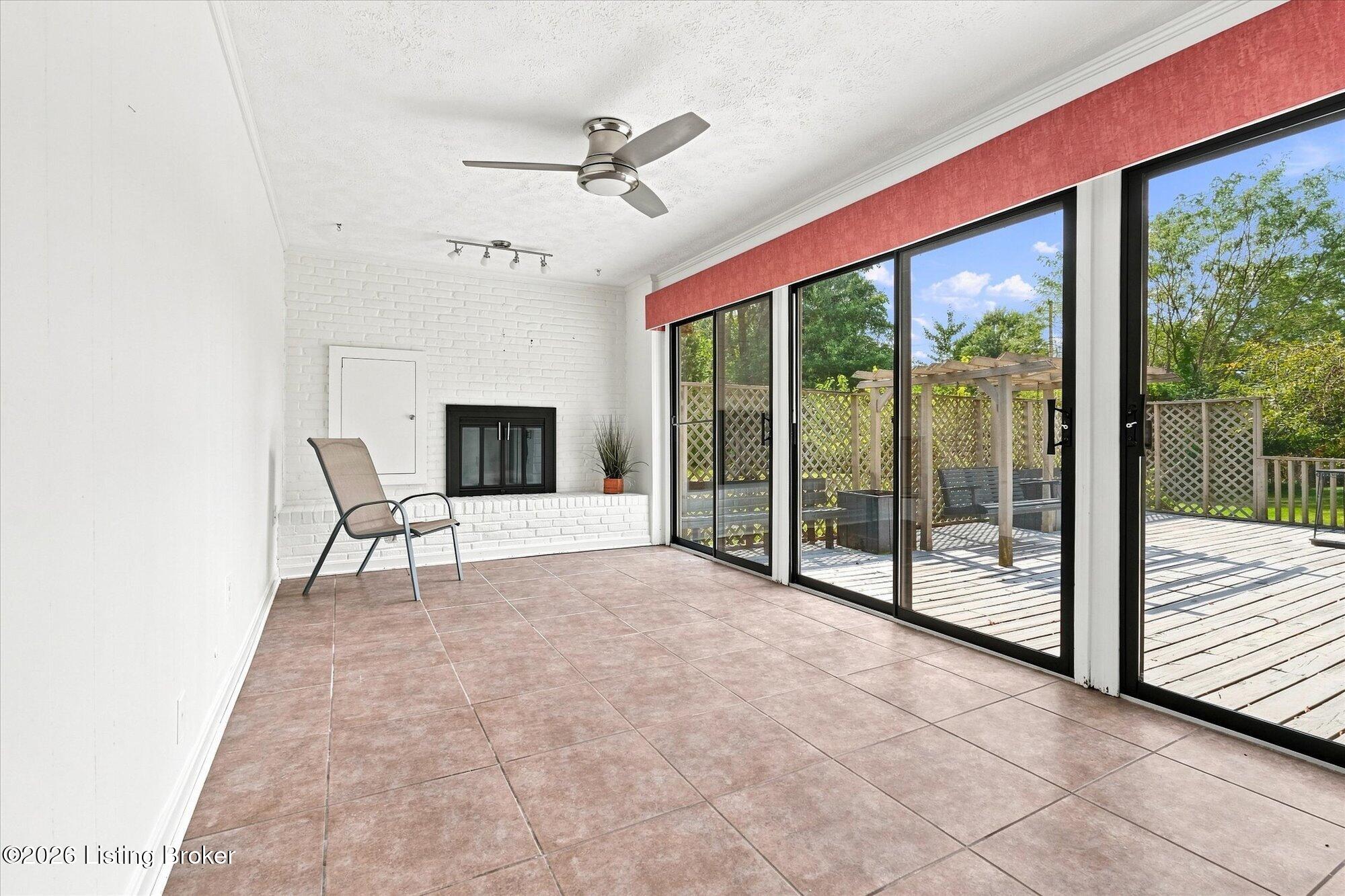 1710 Devondale Dr Property Photo 11