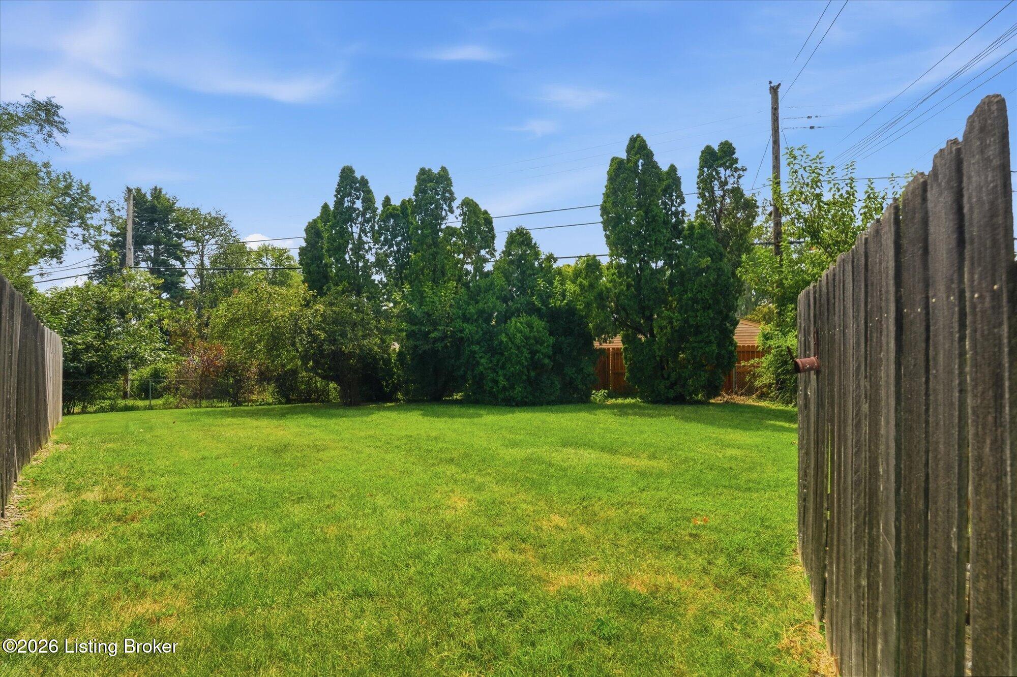 1710 Devondale Dr Property Photo 56