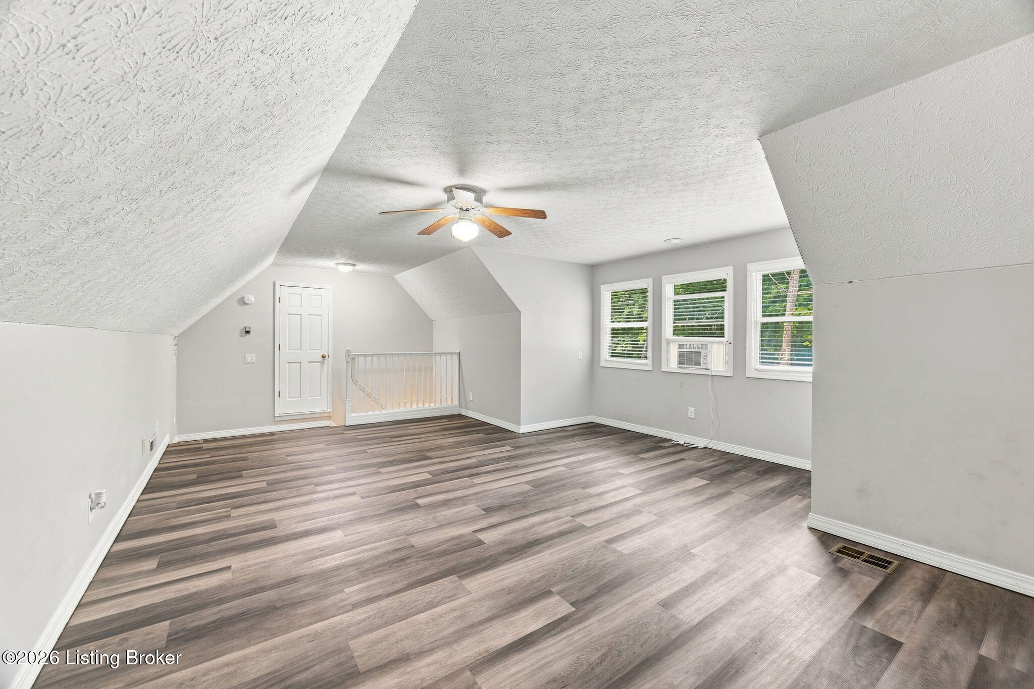 1314 Holland Bros Rd Property Photo 10