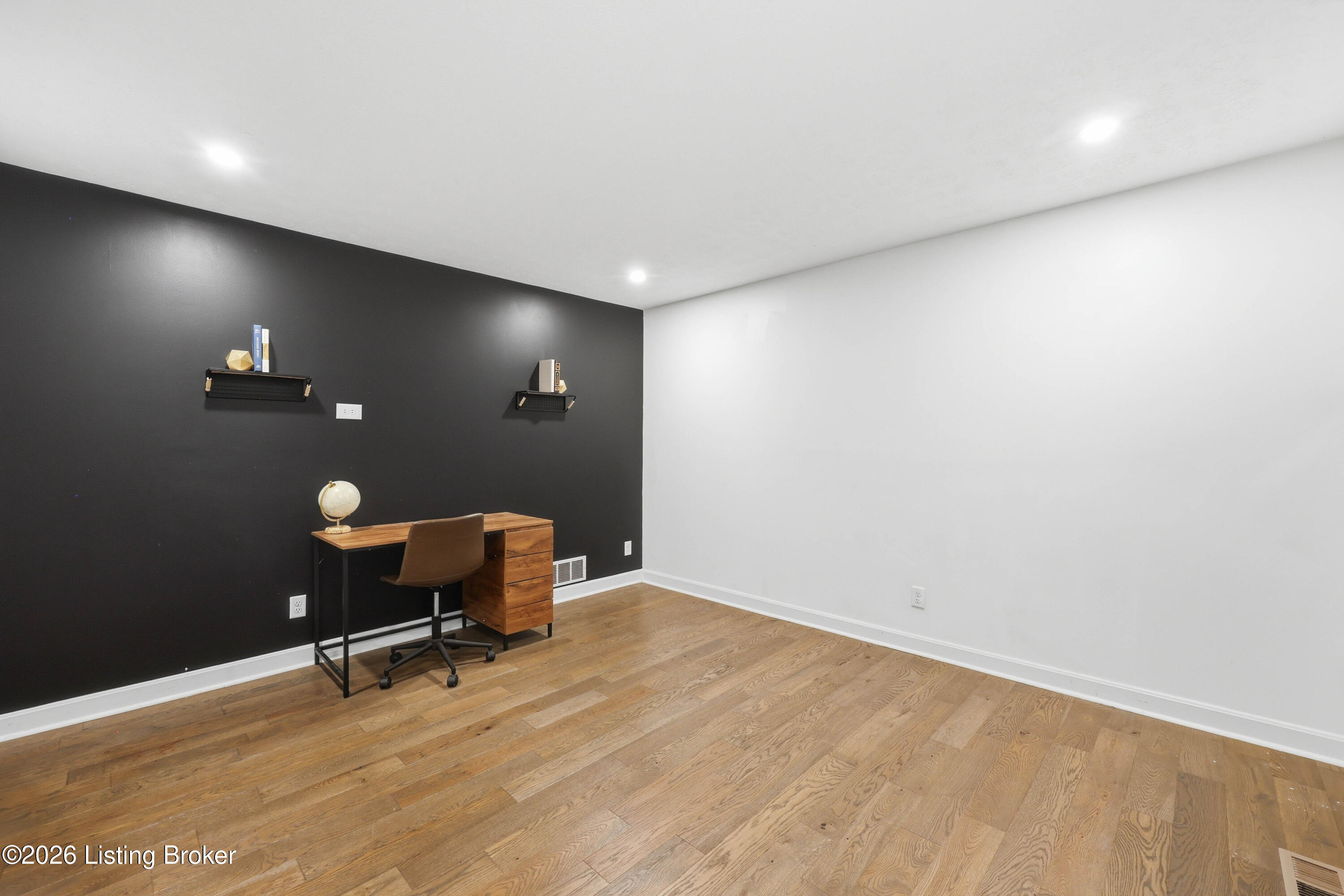 360 Rockwood Ln Property Photo 15