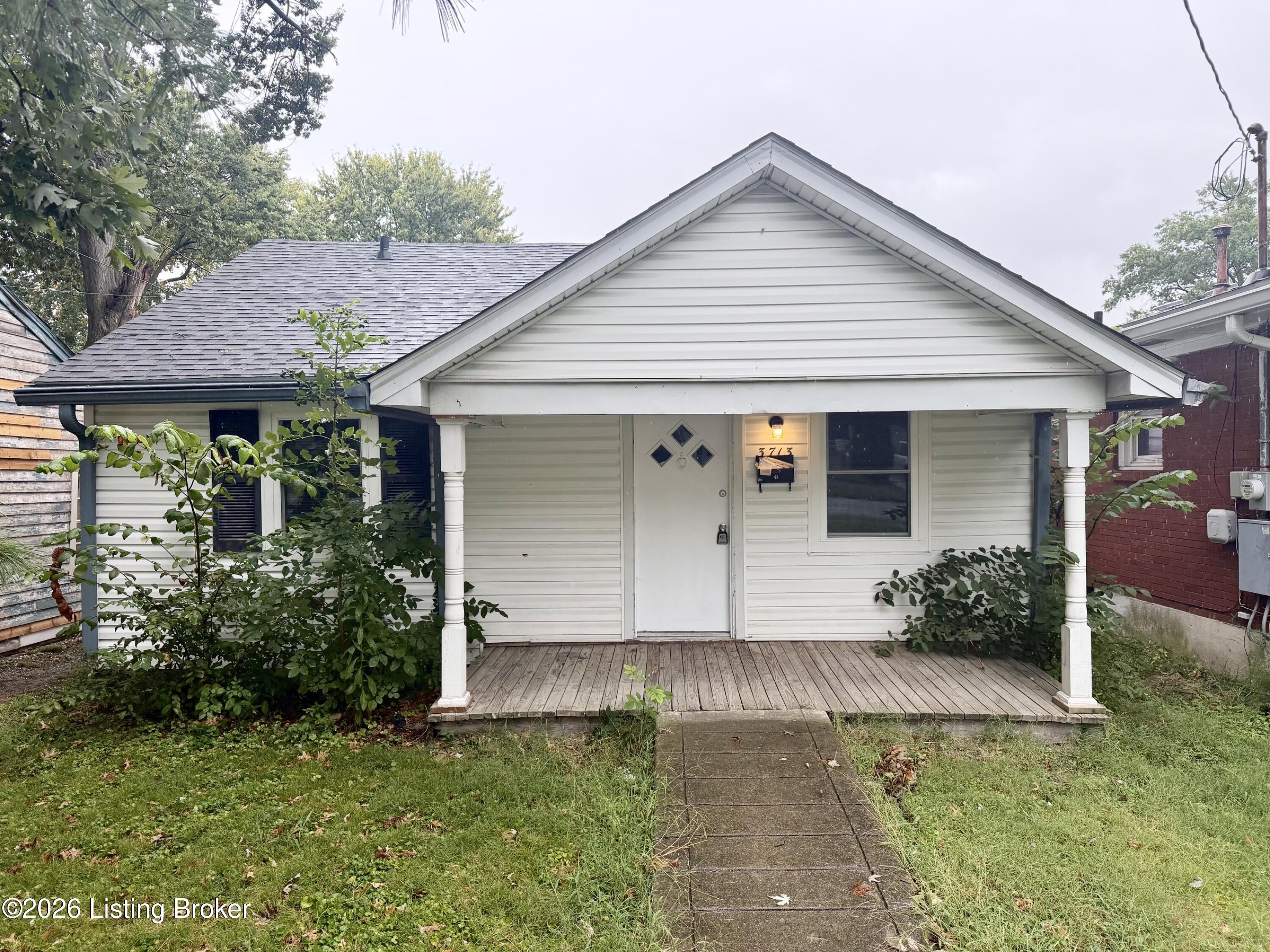 3713 Center St Property Photo 1