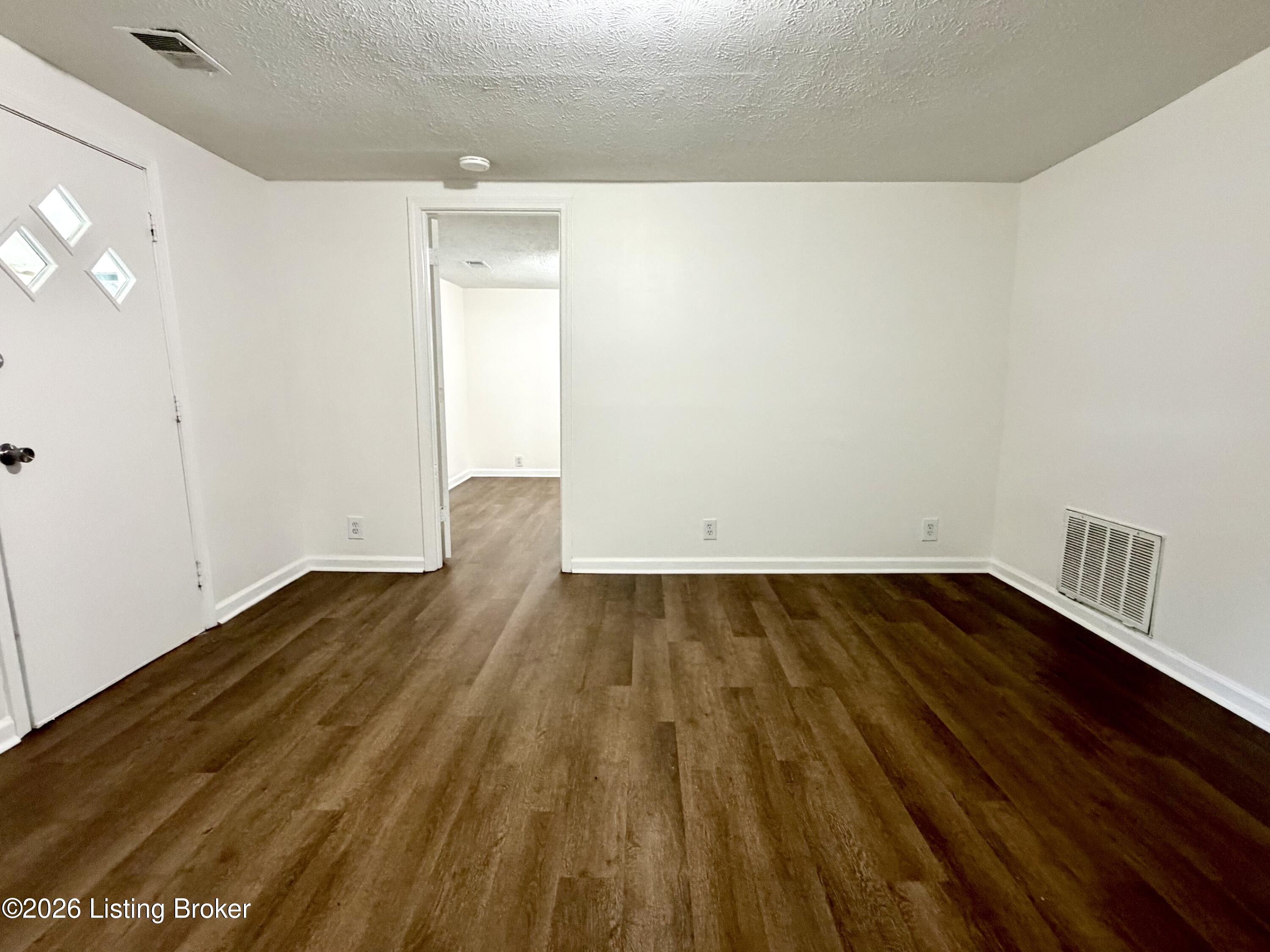 3713 Center St Property Photo 3