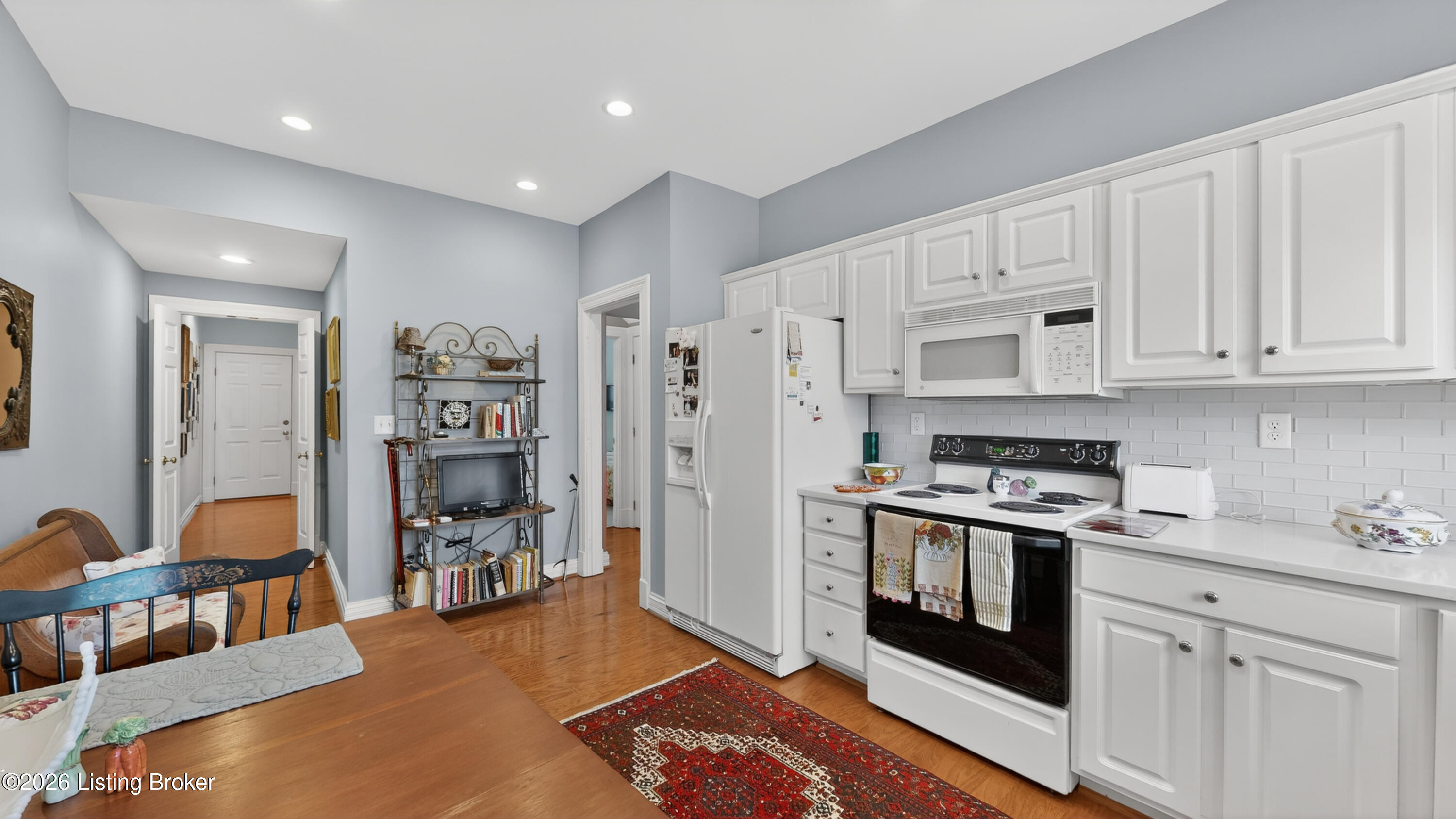 5943 Ashwood Bluff Dr Property Photo 9