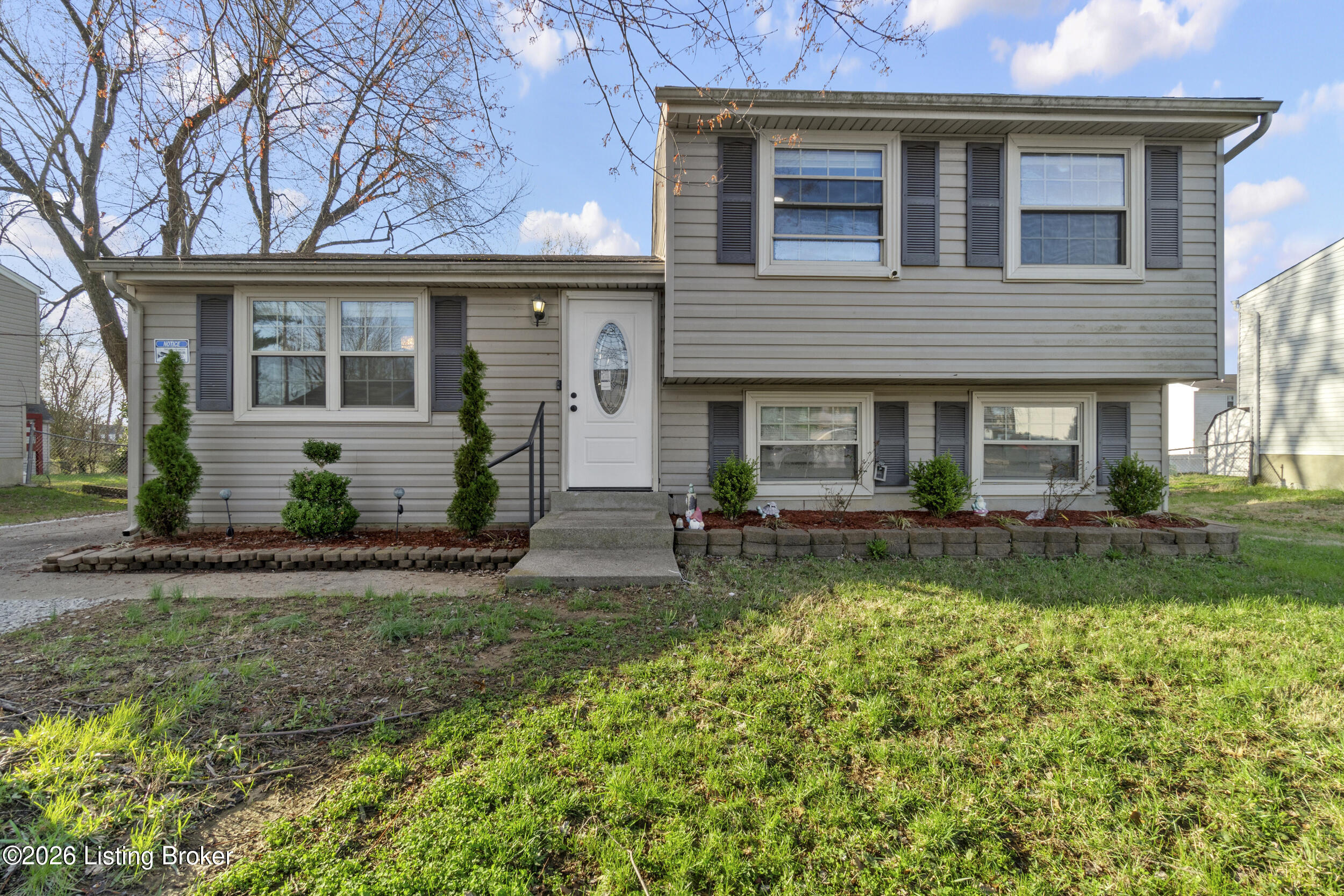 5512 Antle Dr
