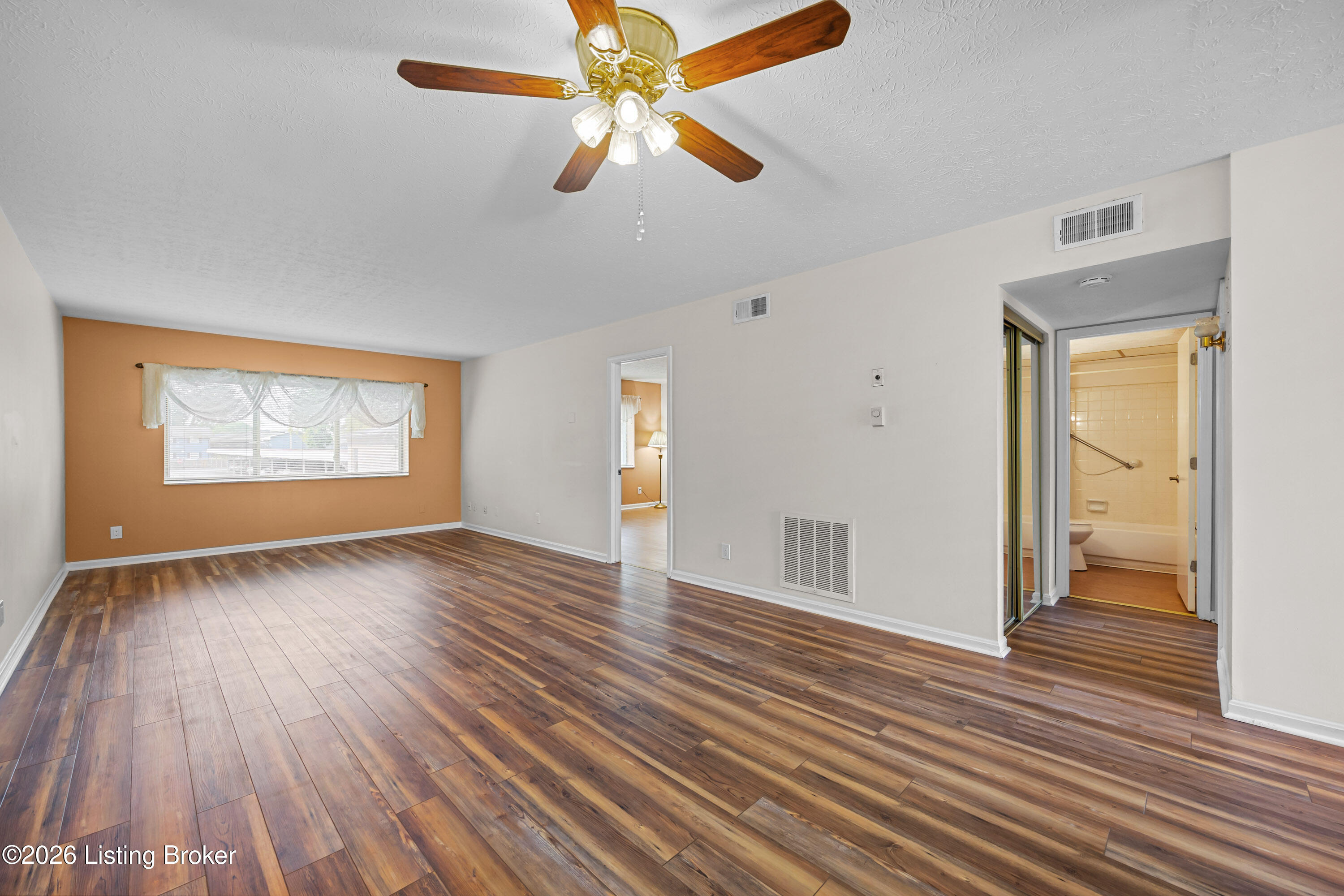 217 Casa Bella Ct Property Photo 5