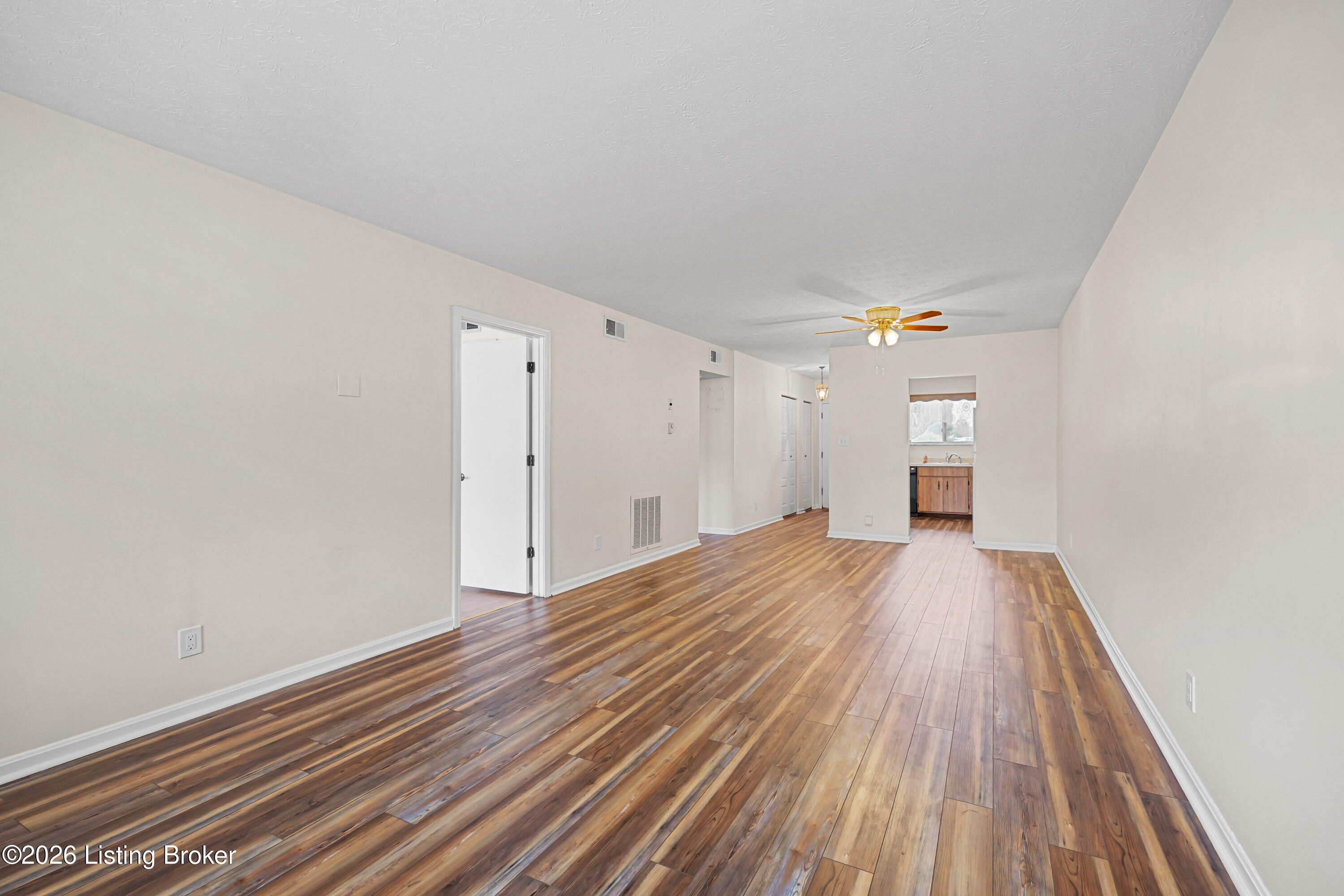 217 Casa Bella Ct Property Photo 10