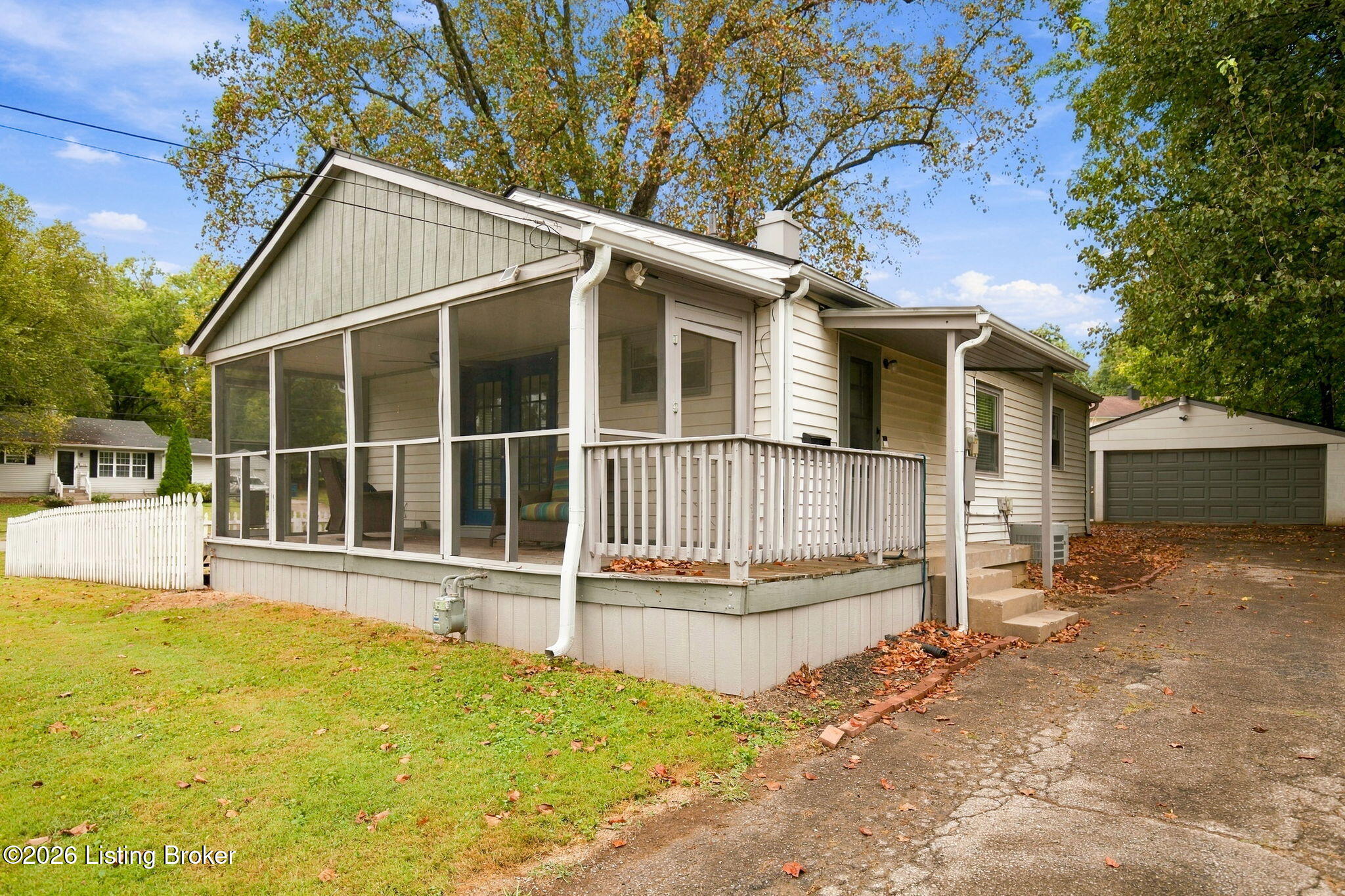 315 Glen Rd Property Photo 6