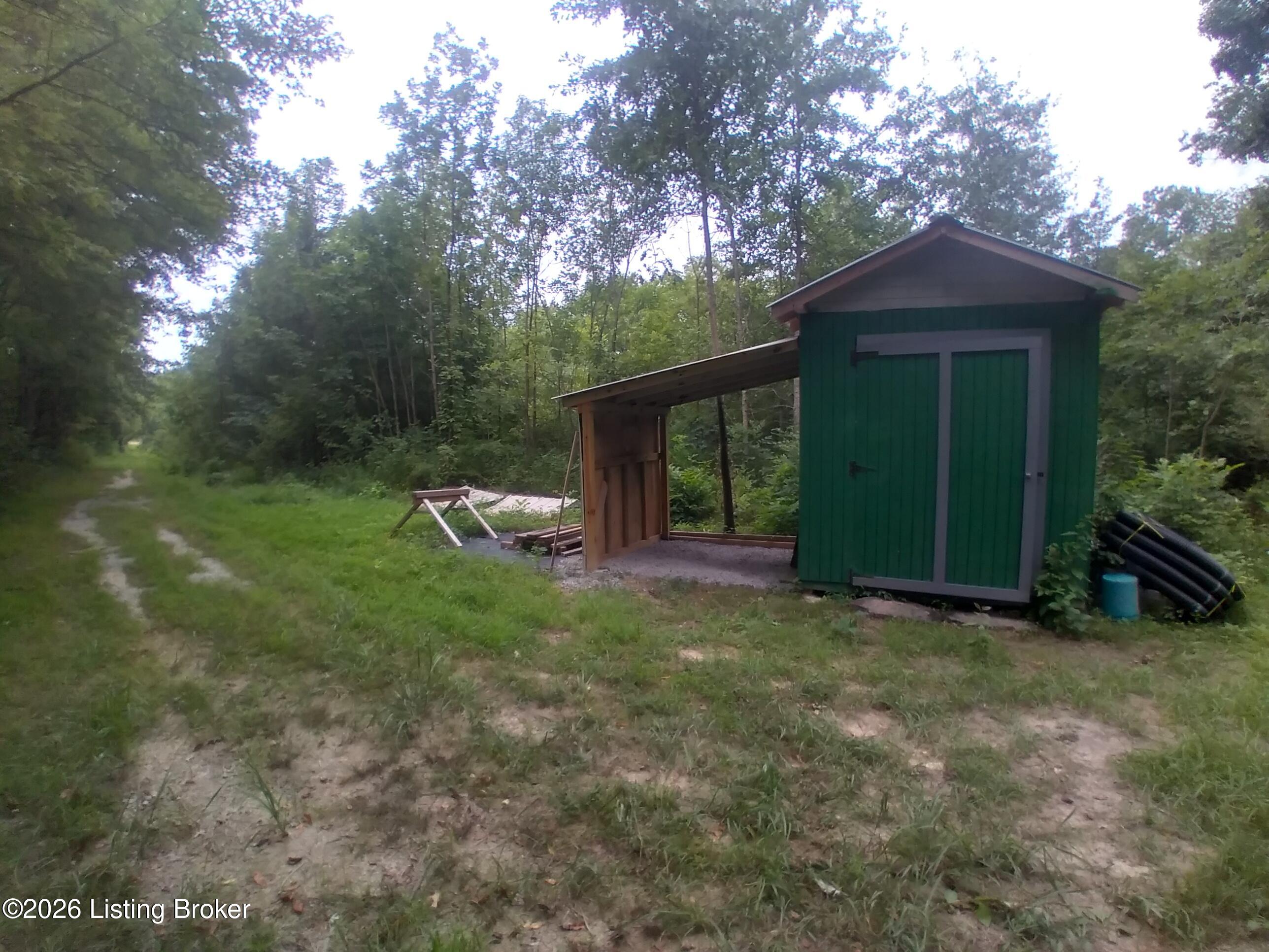 4920 Youngers Creek Rd Property Photo 12