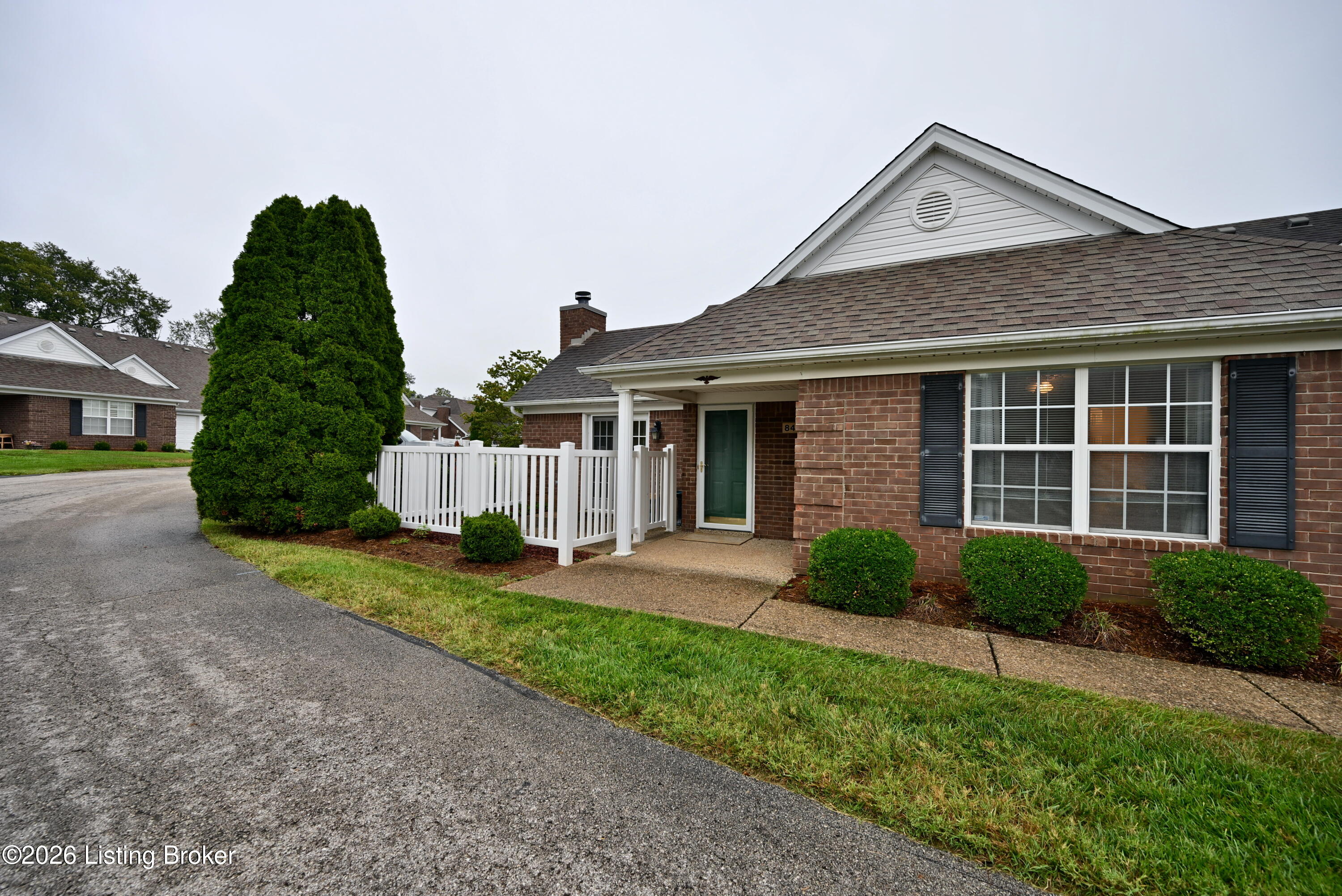 8406 Eagle Creek Dr Property Photo 3