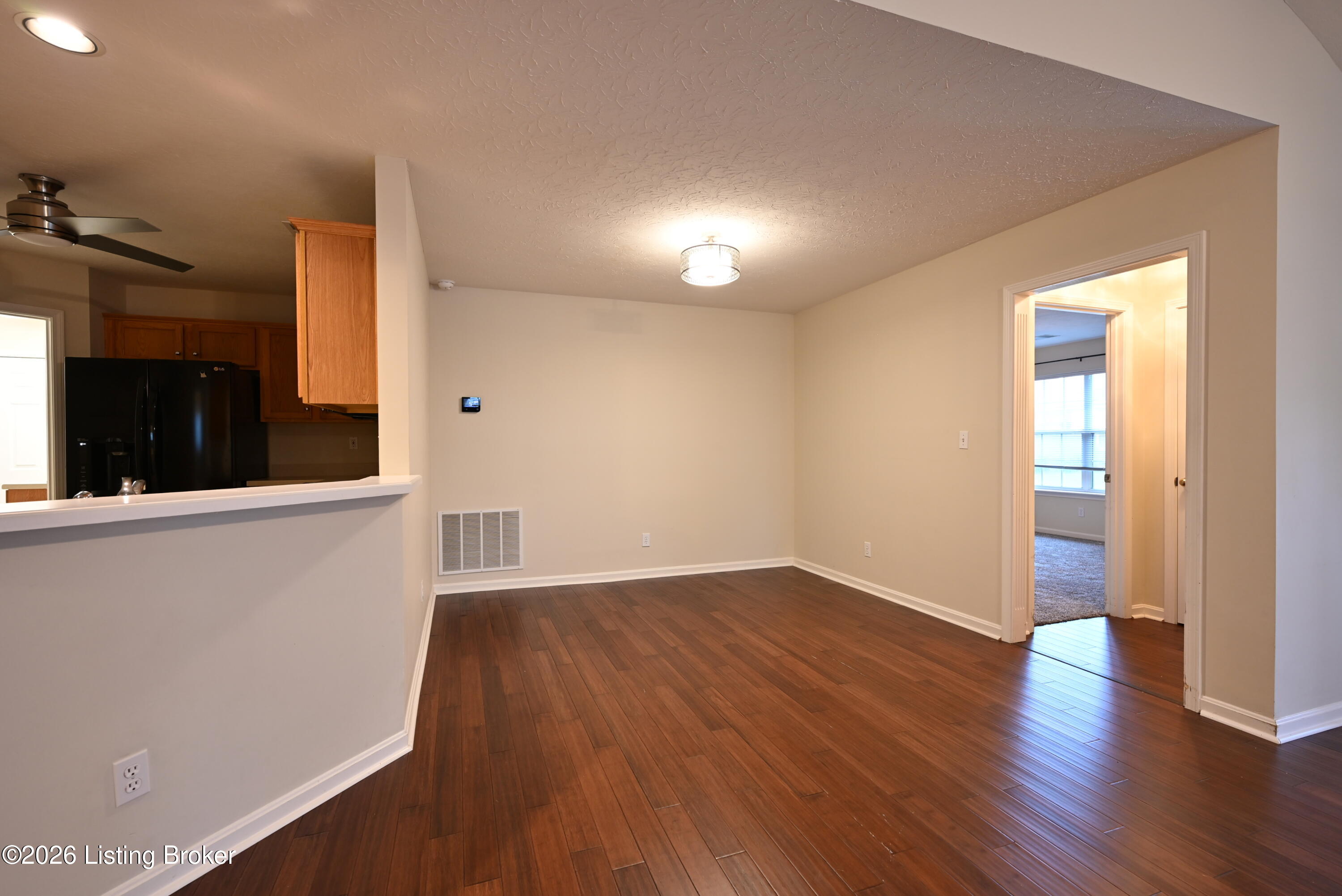 8406 Eagle Creek Dr Property Photo 12
