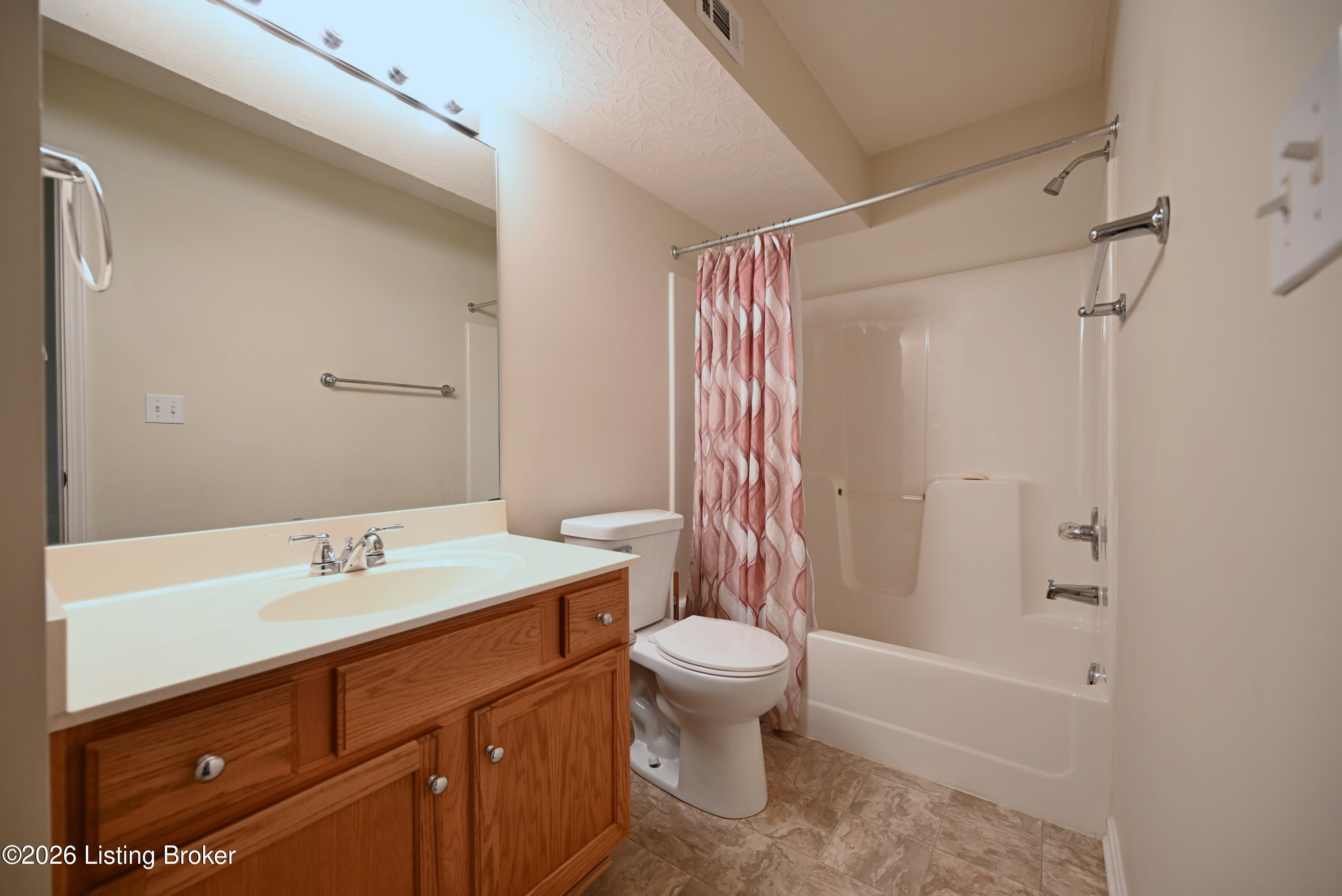 8406 Eagle Creek Dr Property Photo 17
