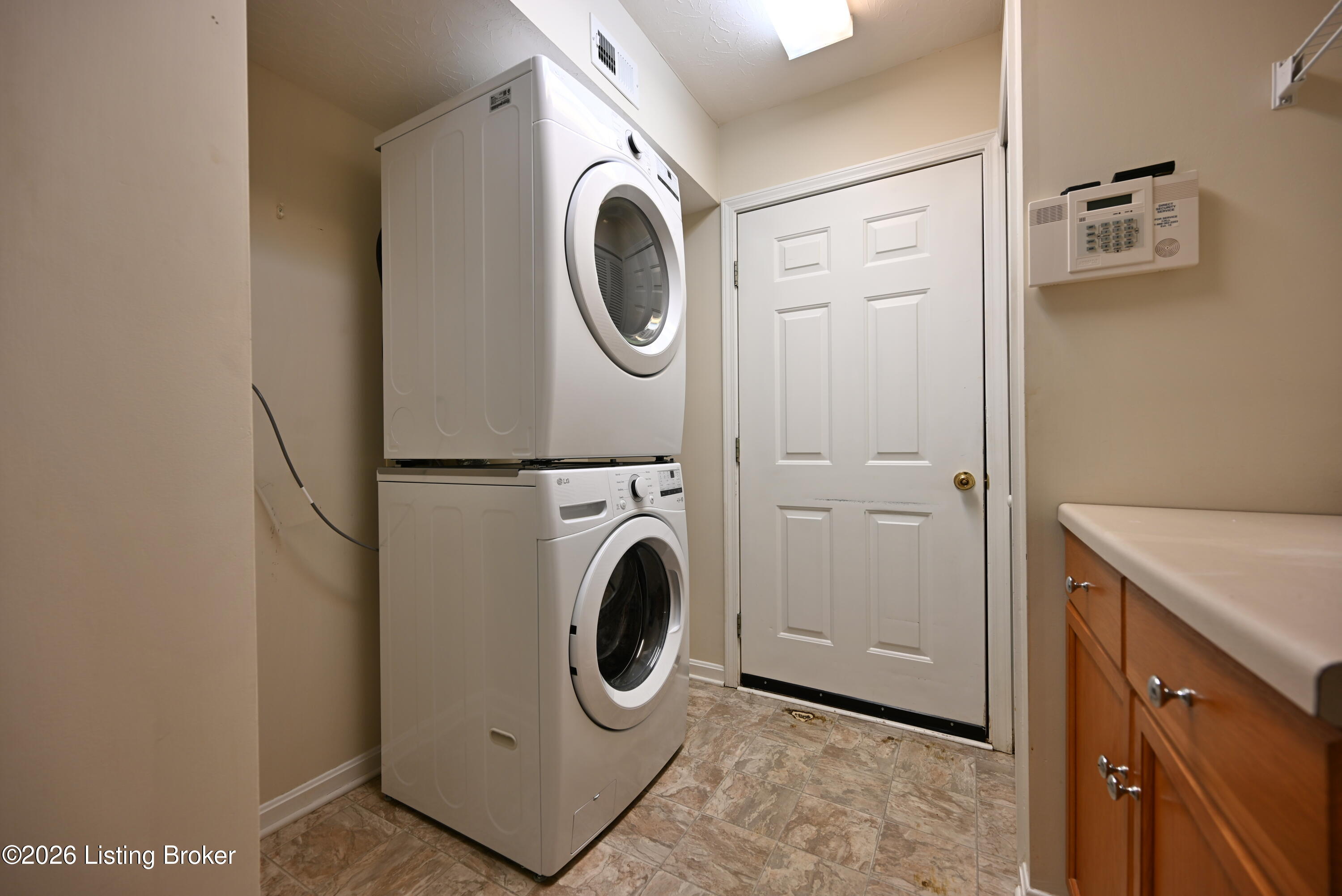 8406 Eagle Creek Dr Property Photo 19