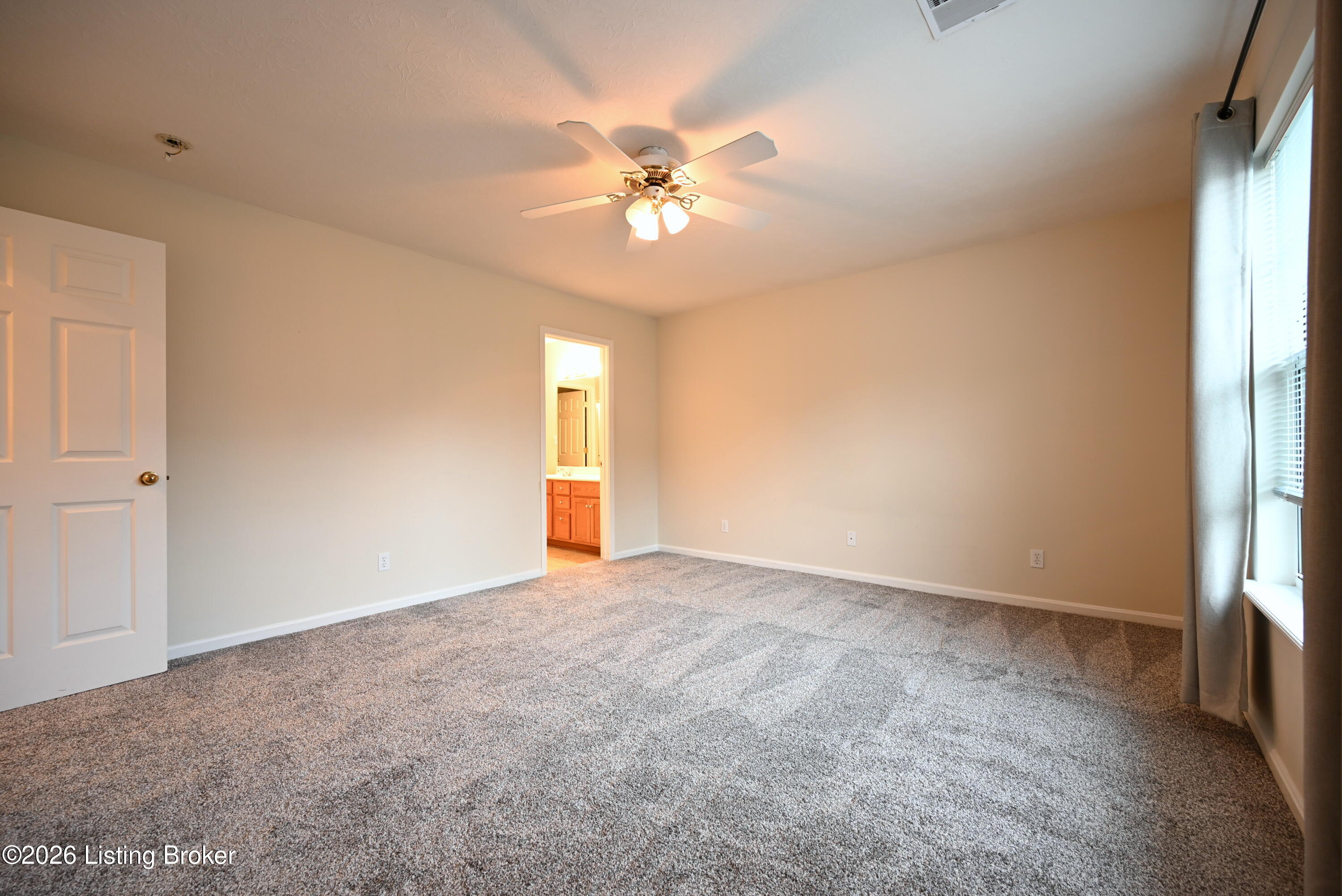 8406 Eagle Creek Dr Property Photo 22