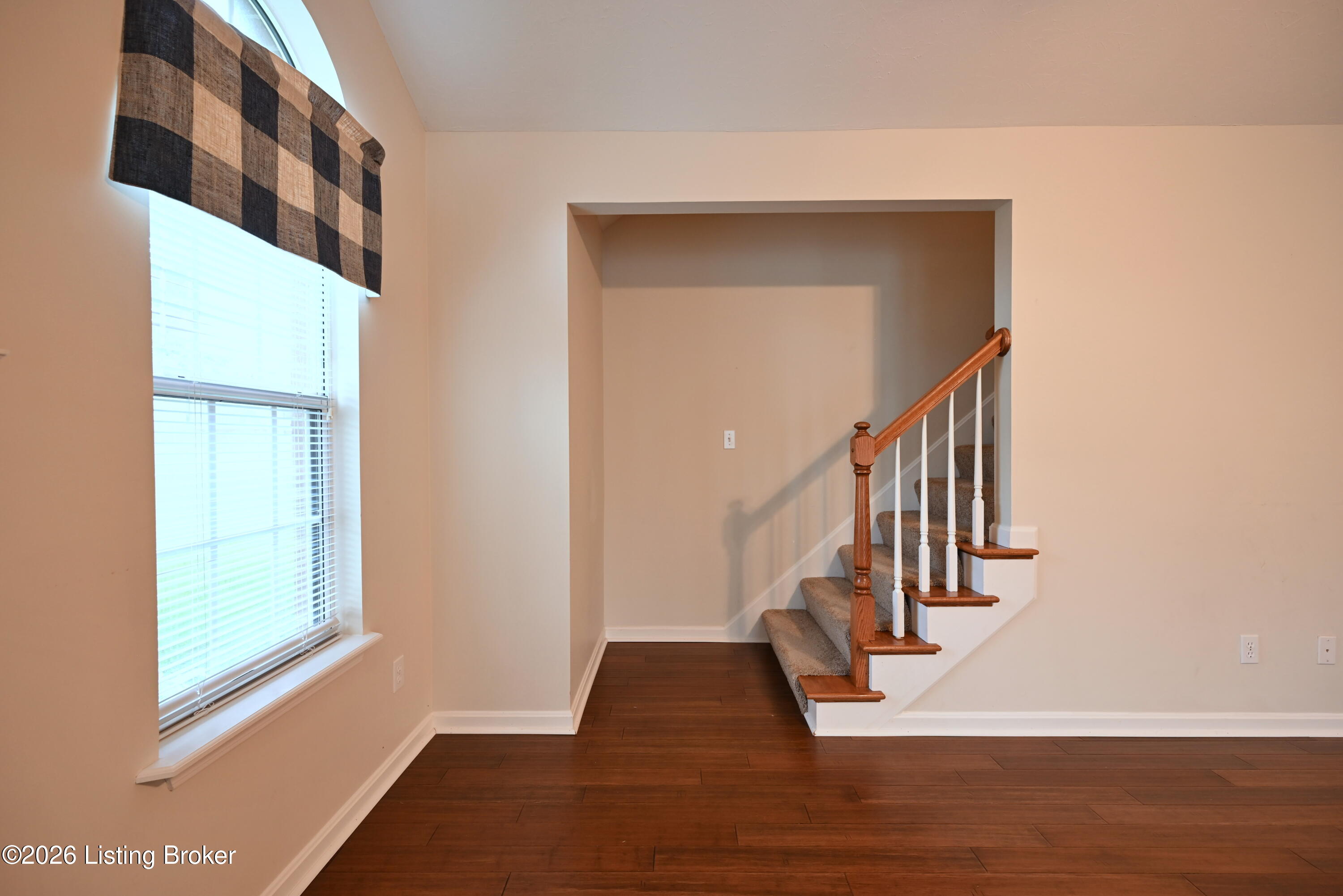 8406 Eagle Creek Dr Property Photo 27