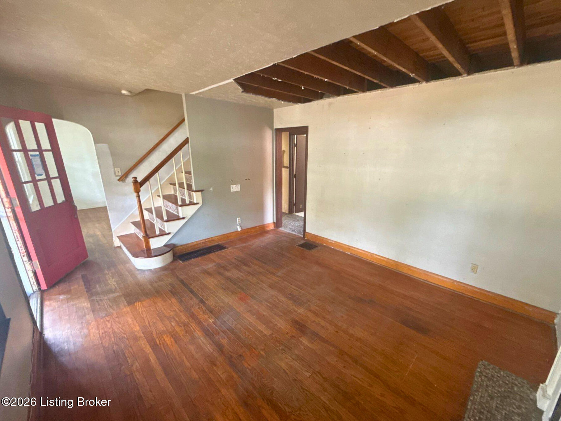 3024 Hartlage Ct Property Photo 3