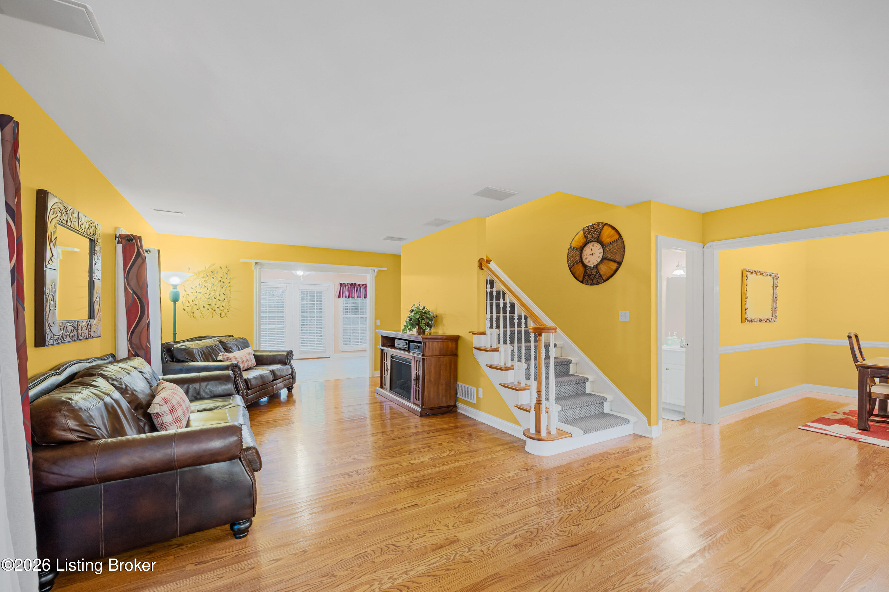110 Ashton Ct Property Photo 6