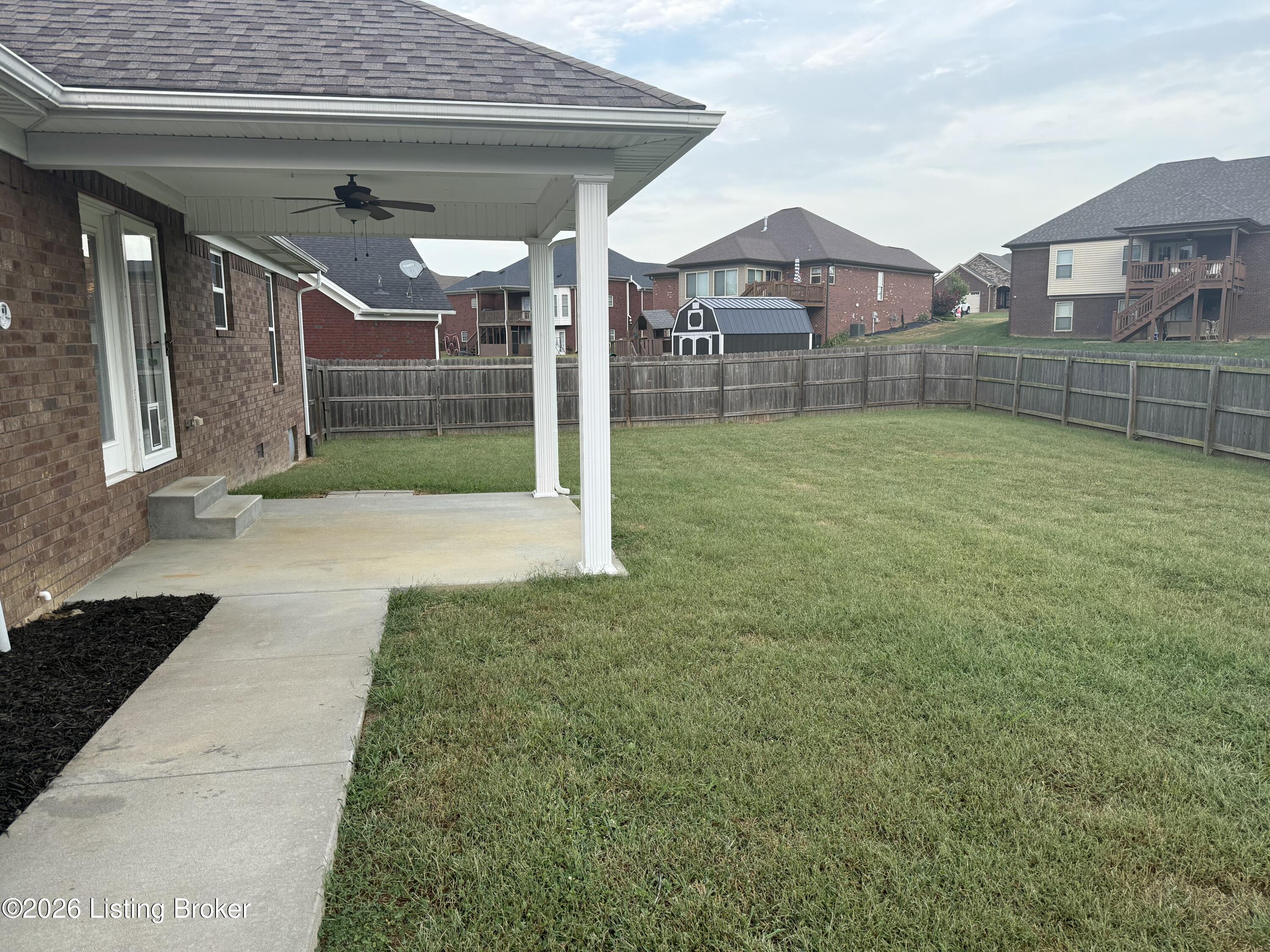 503 Meadowcrest Dr Property Photo 5